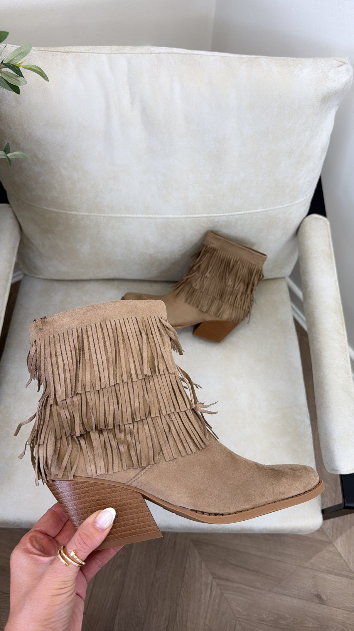 ROSA beige tassel ankle boots