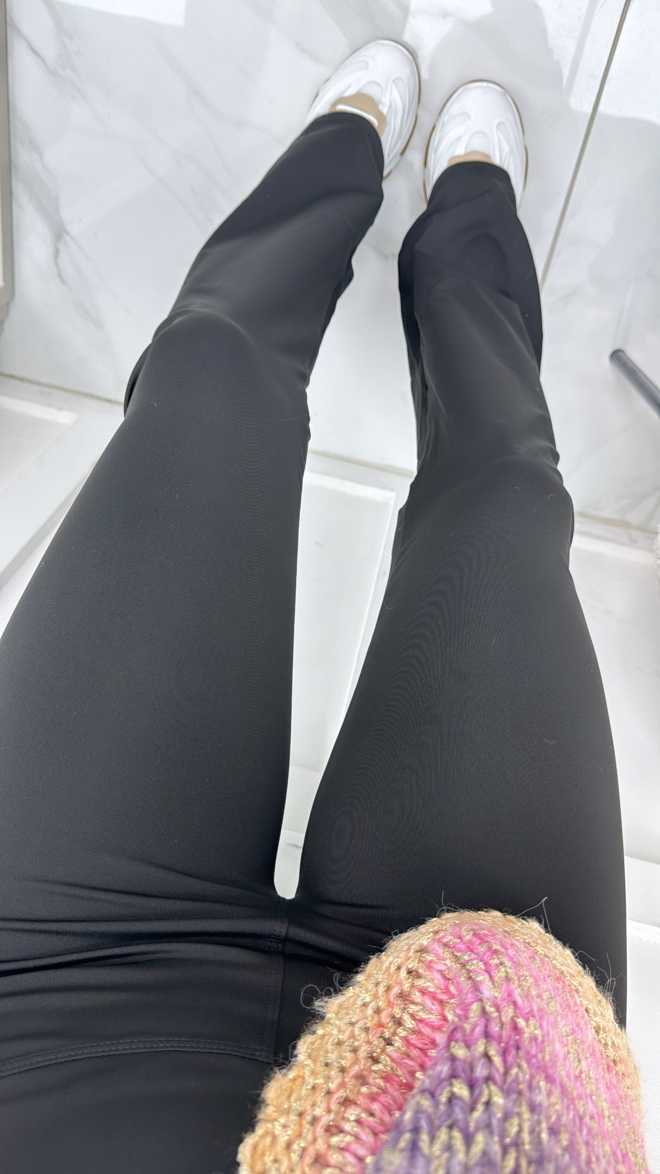 MILLIE black flared gym leggings