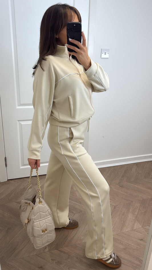 BOBBI beige zip up lounge set