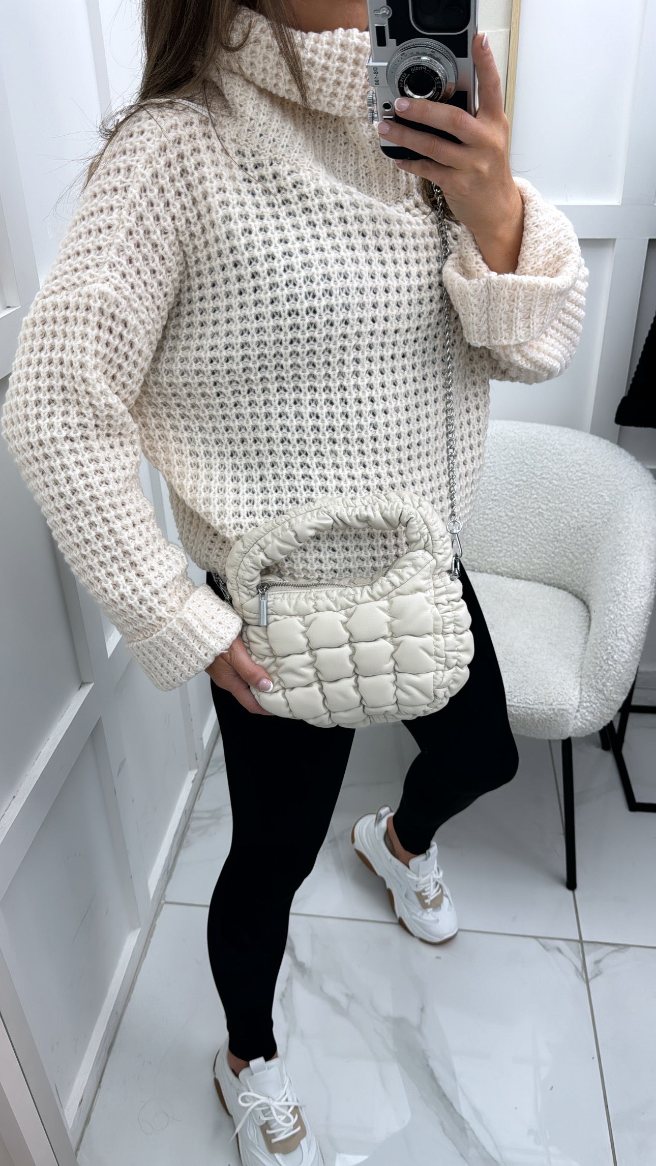 MAYA beige quilted bag with silver chain strap