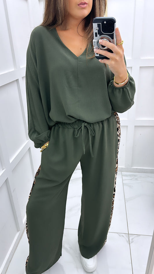 ELLE khaki trouser co-ord with leopard contrast