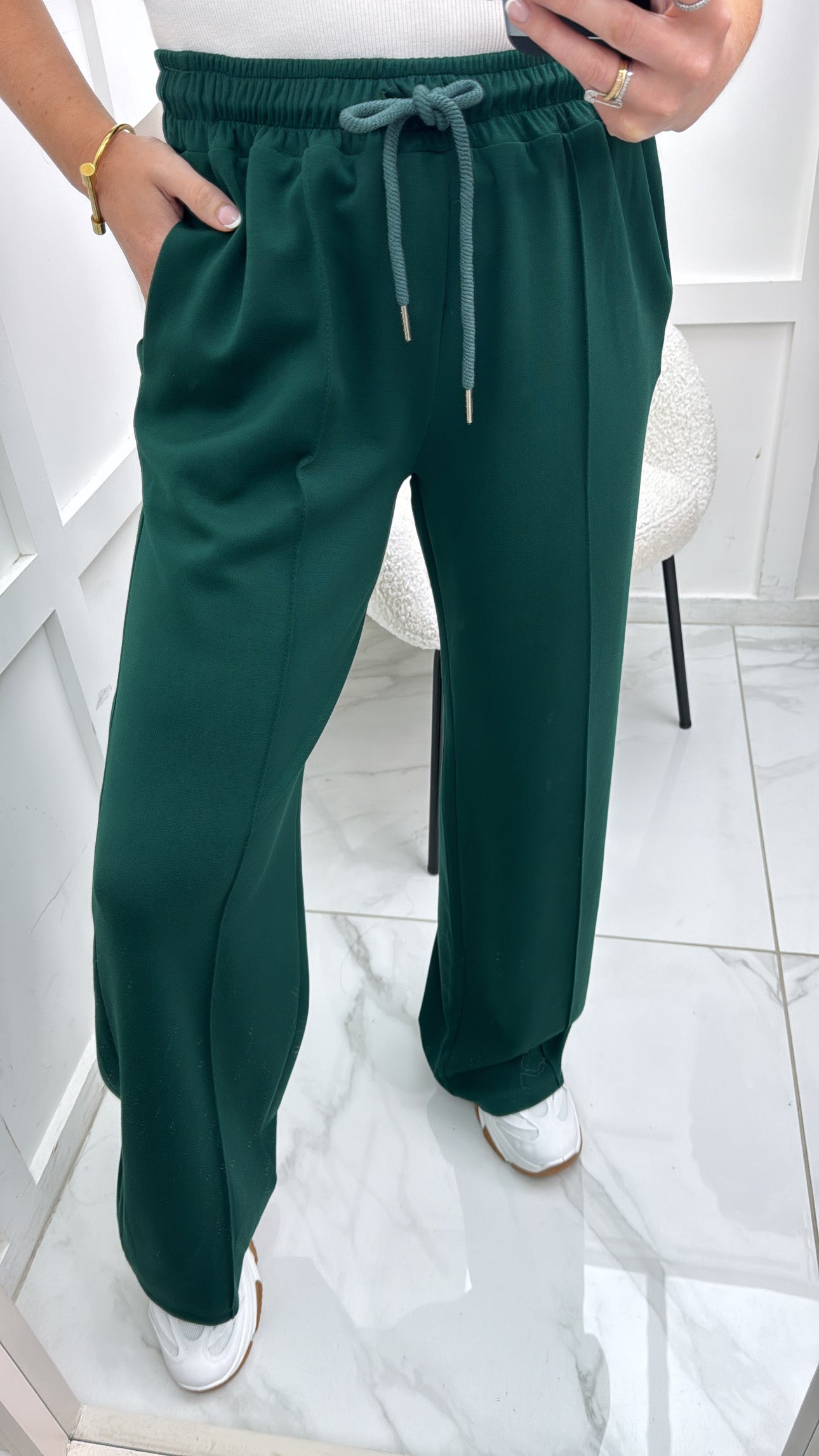 KYLIE green super soft jogger with exposed seam detail