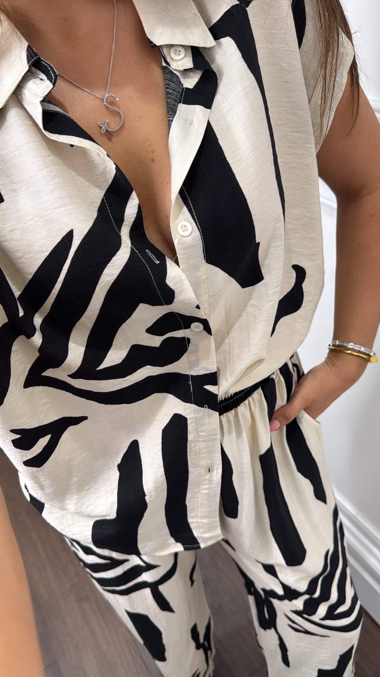 CHLOE black abstract print trouser co-ord