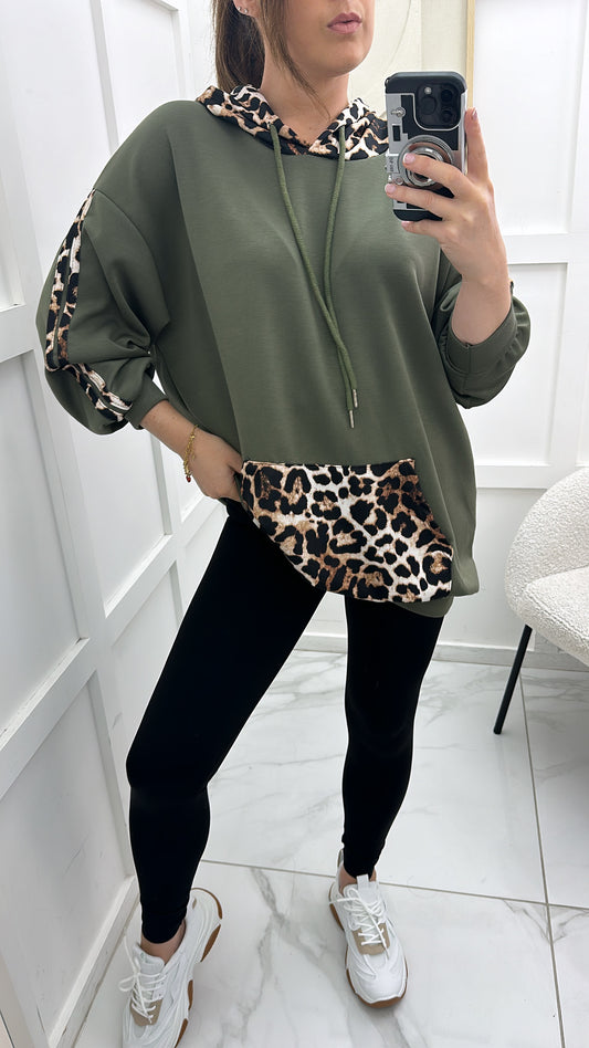 GEORGIA khaki oversized hoody with contrast leopard print