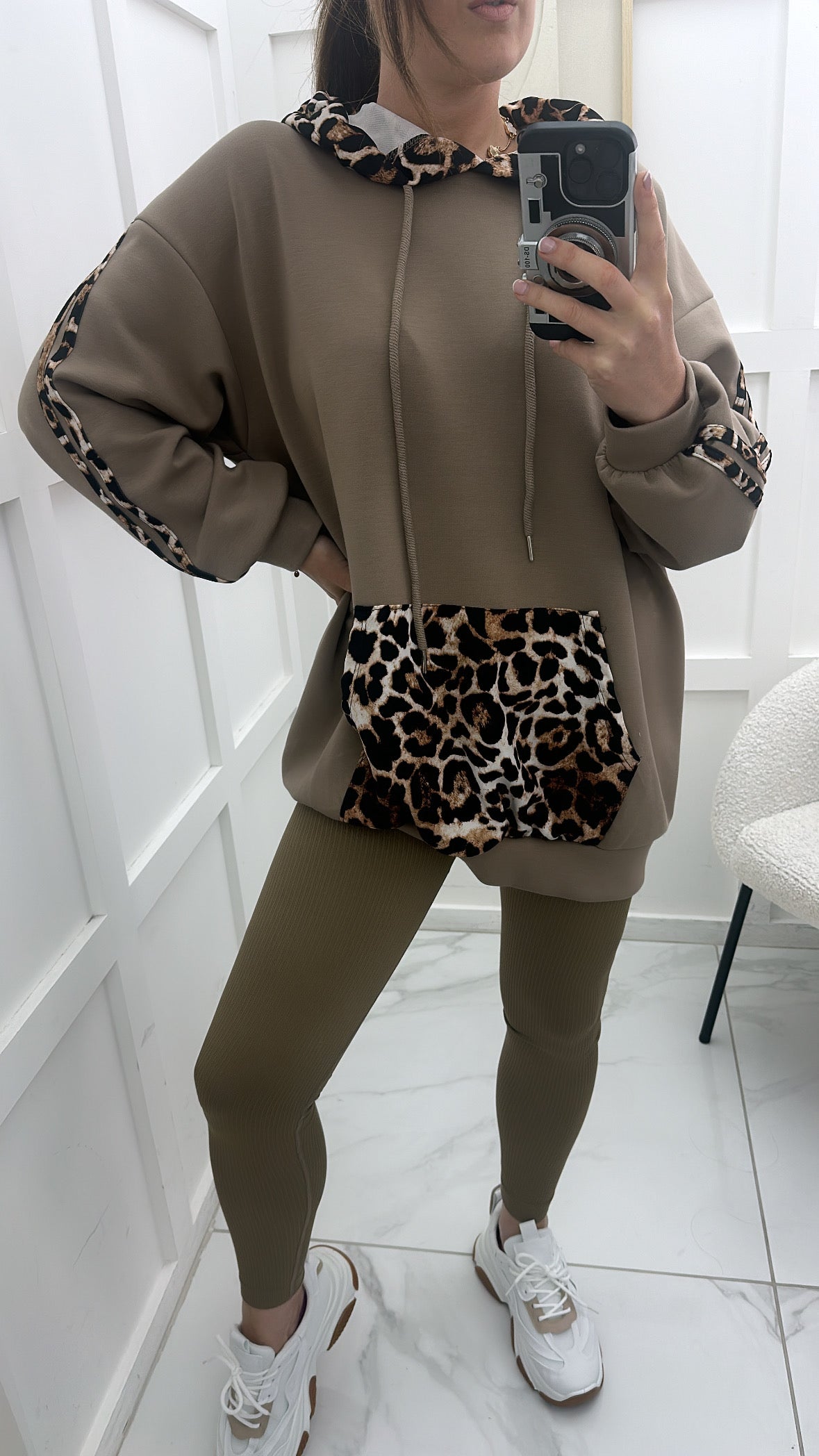 GEORGIA mocha oversized hoody with contrast leopard print