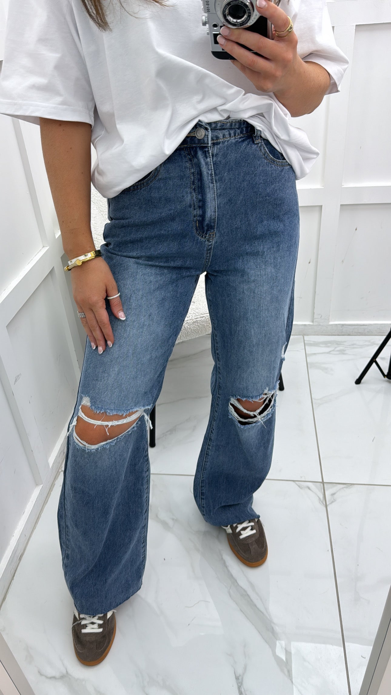 MILLI ripped boyfriend jeans