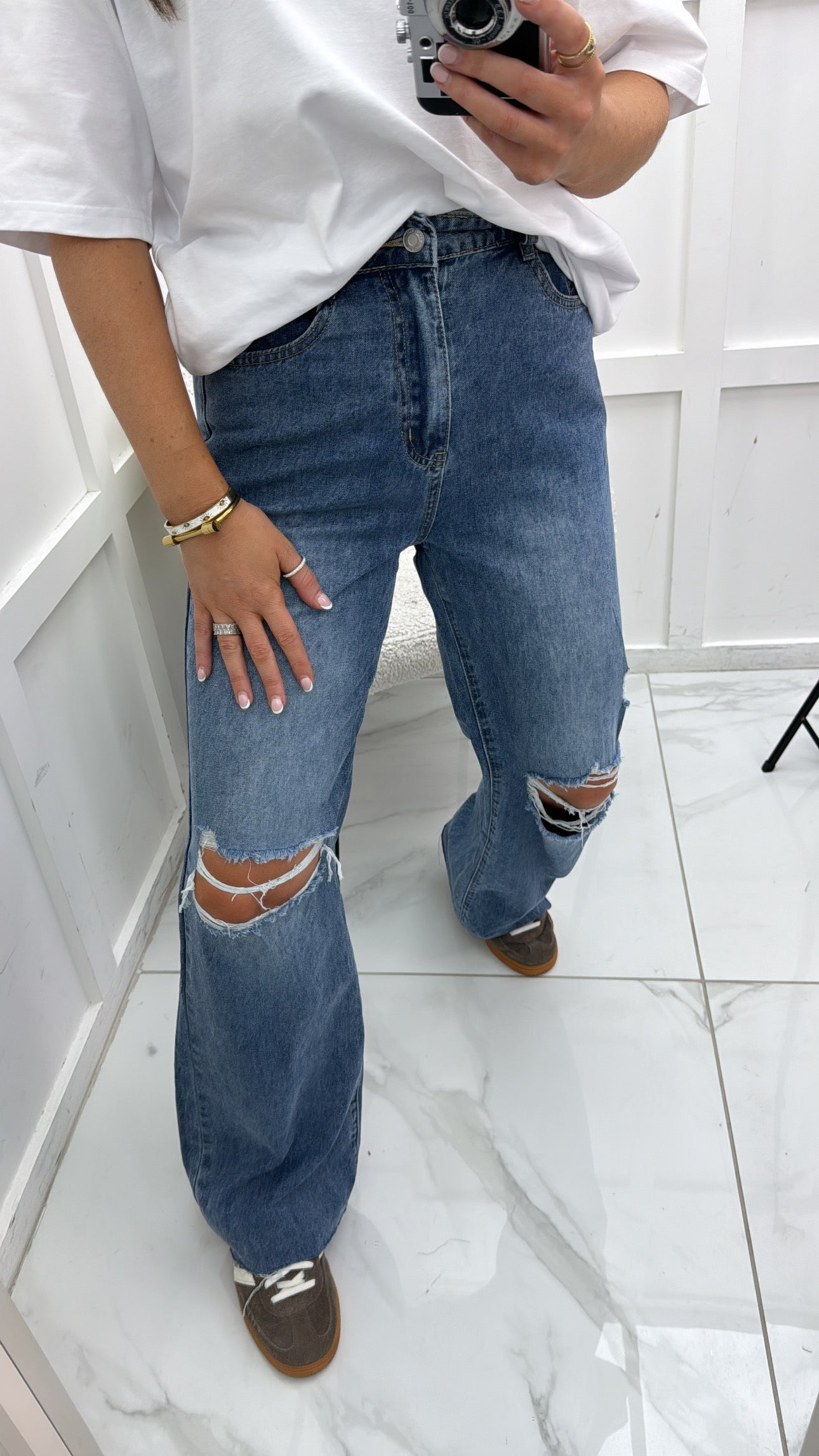 MILLI ripped boyfriend jeans