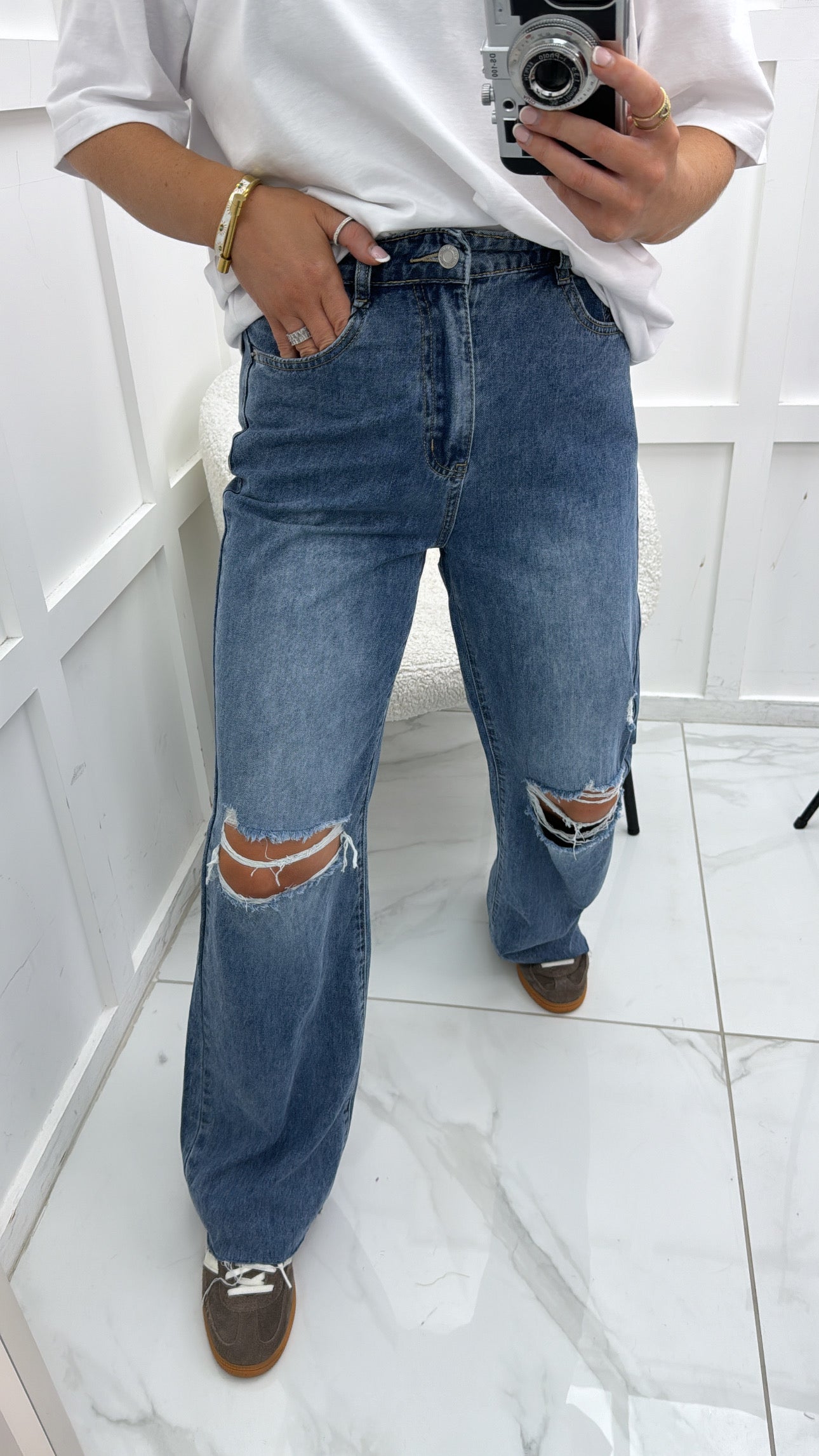 MILLI ripped boyfriend jeans