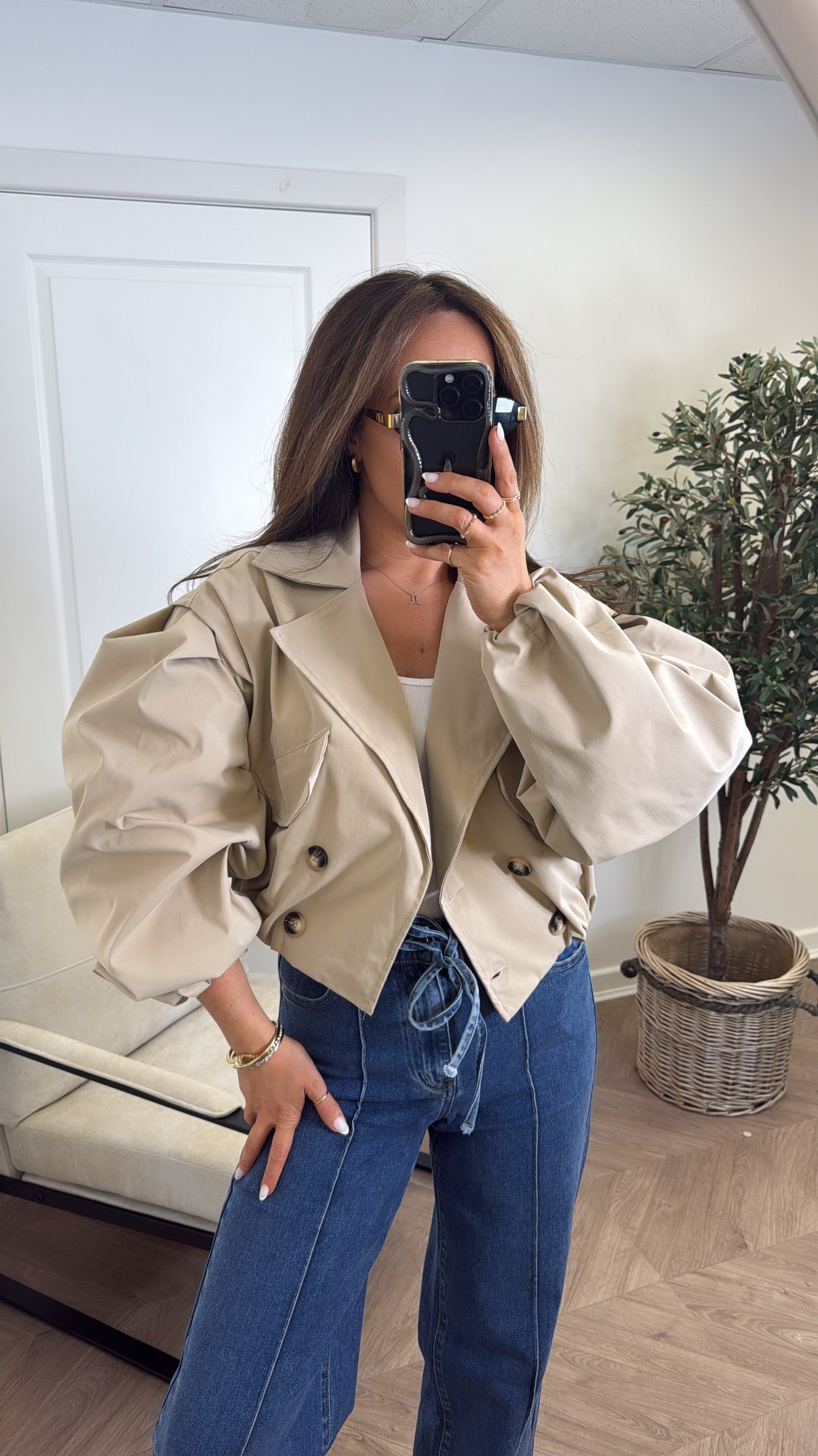 TALIA beige cropped tench jacket