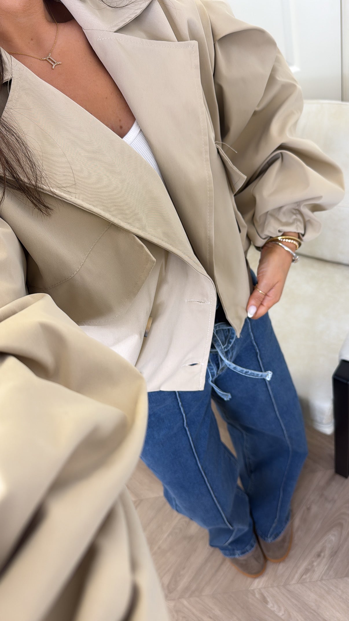 TALIA beige cropped tench jacket