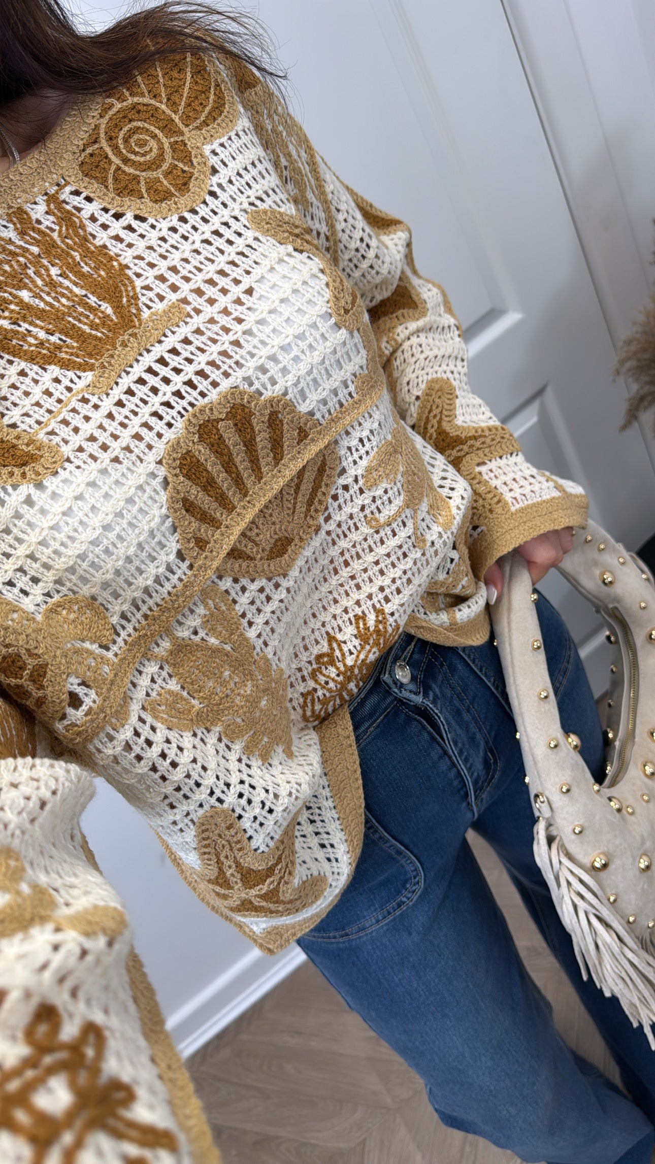 LARA camel beach embroidered crochet top