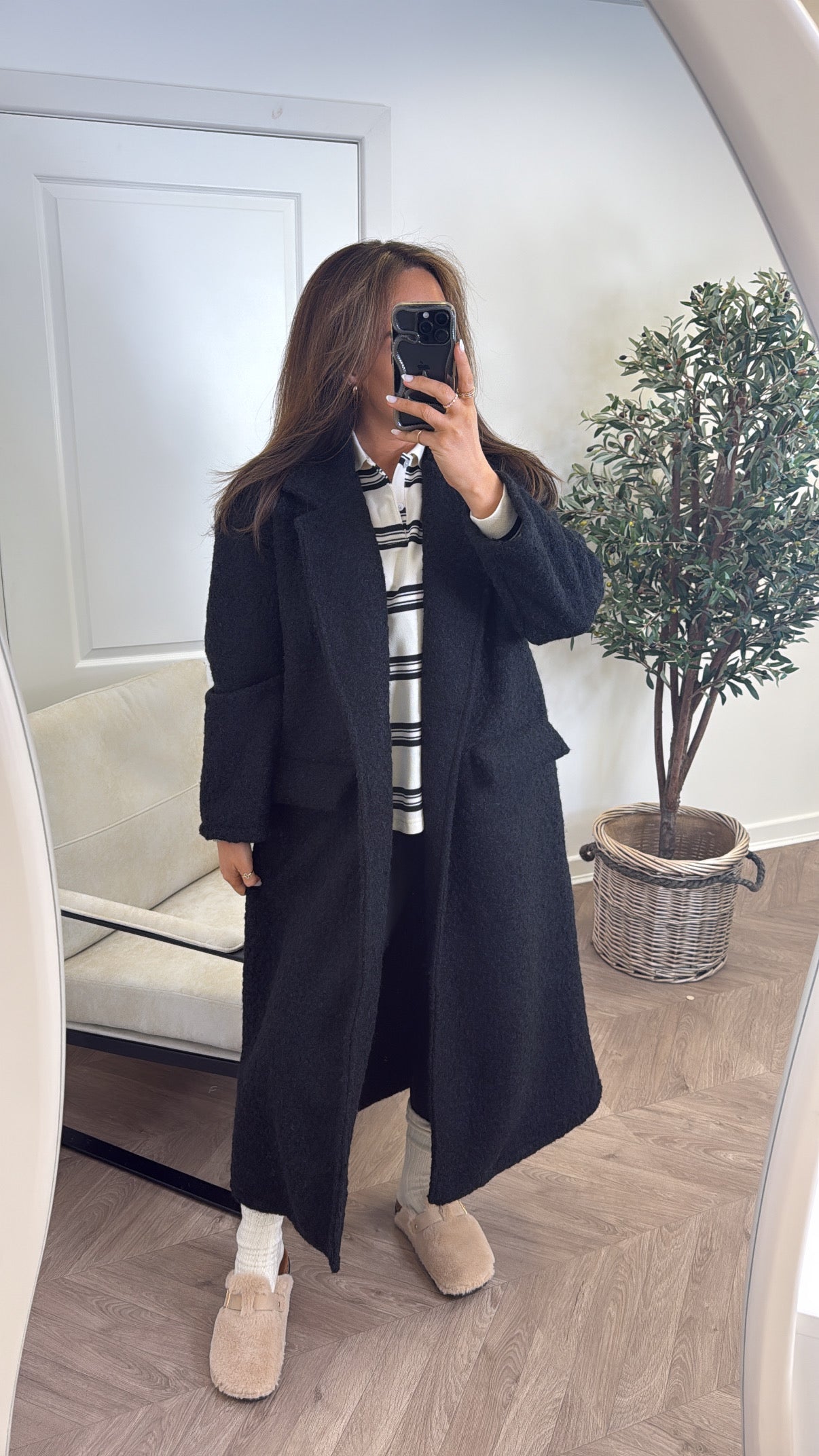 ELEANOR black super soft duster coat