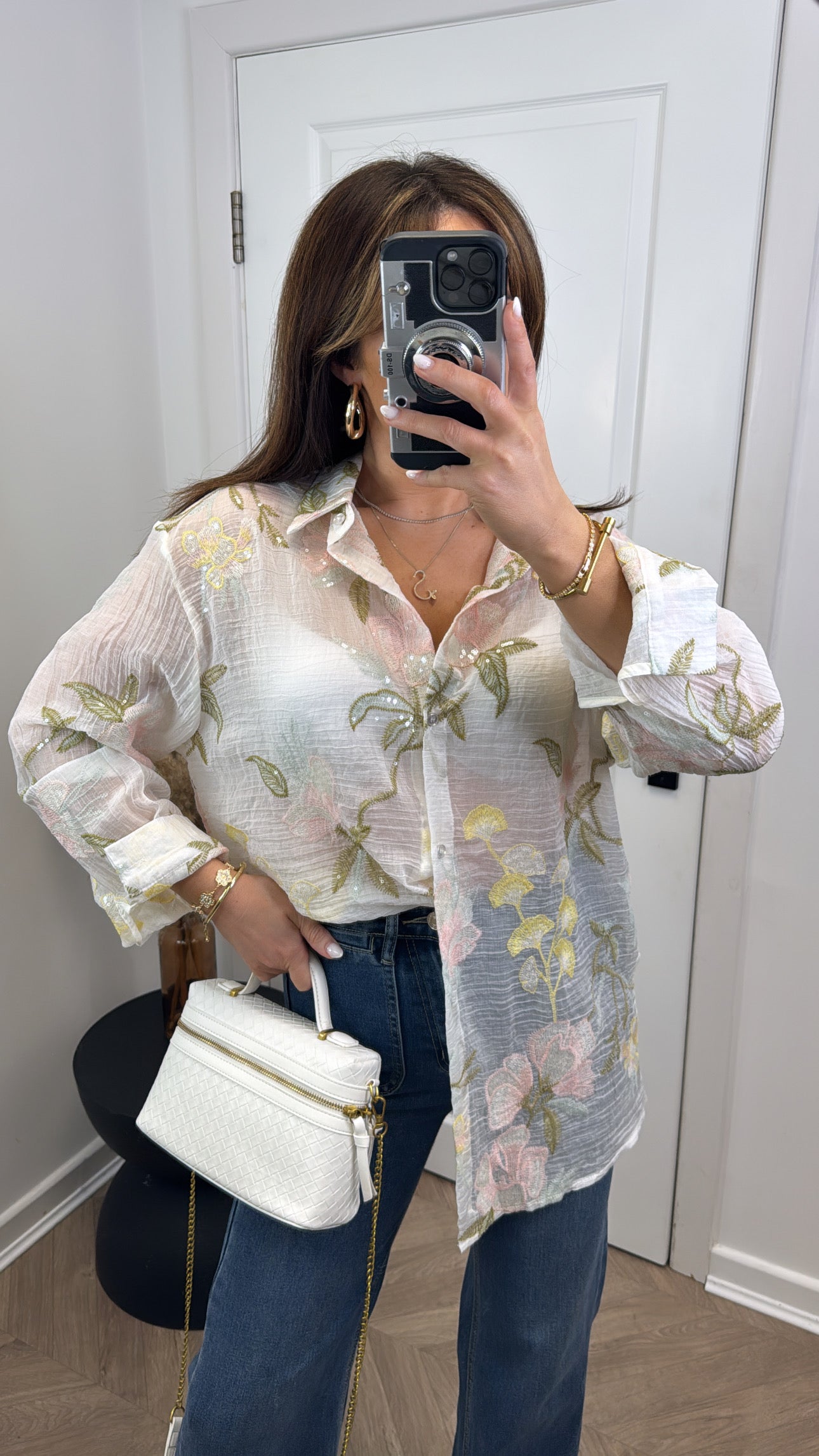 ELIZABETH white embroidered oversized shirt