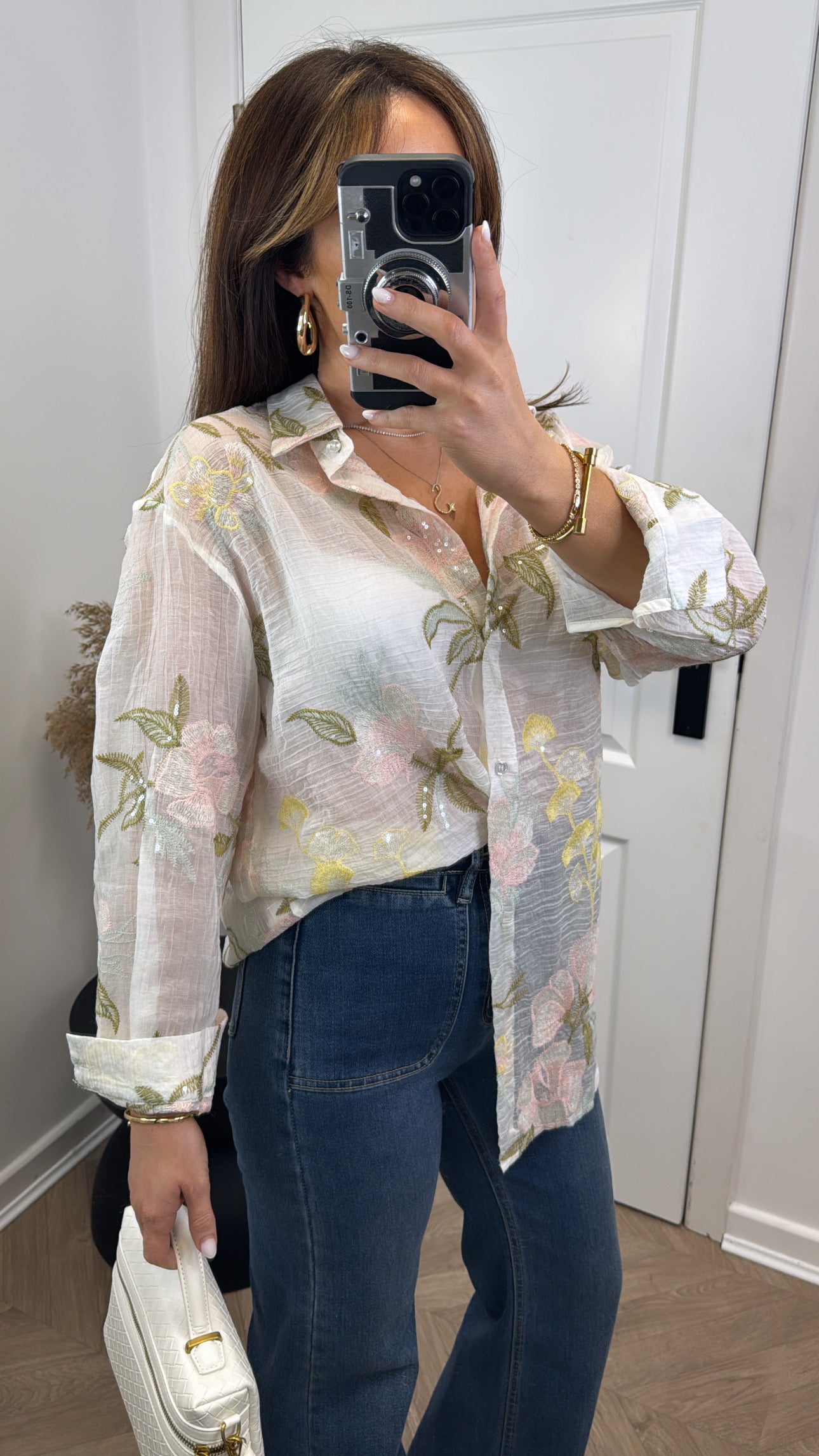 ELIZABETH white embroidered oversized shirt