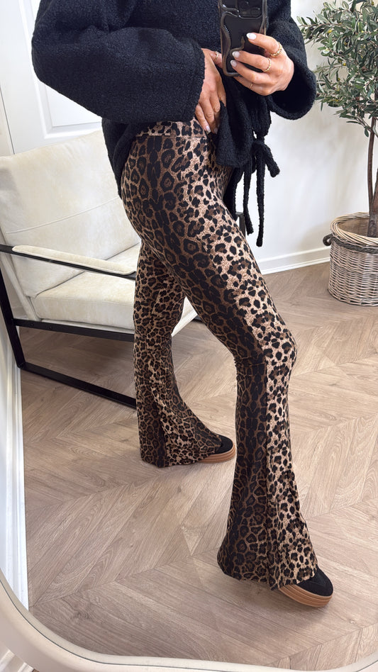 MEL leopard print super soft flare leggings