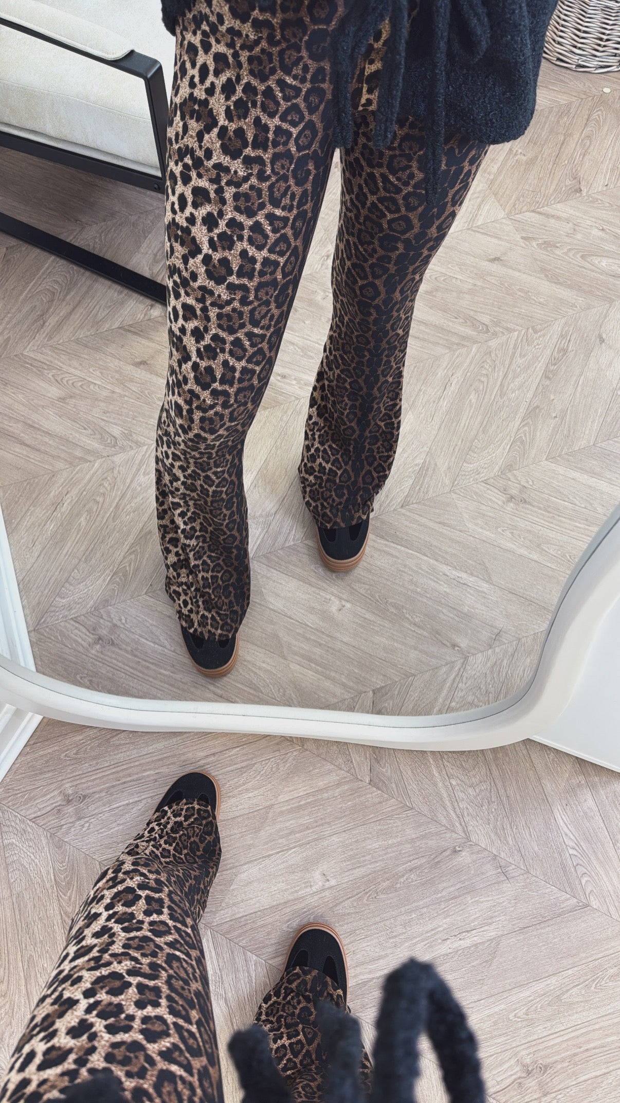 MEL leopard print super soft flare leggings