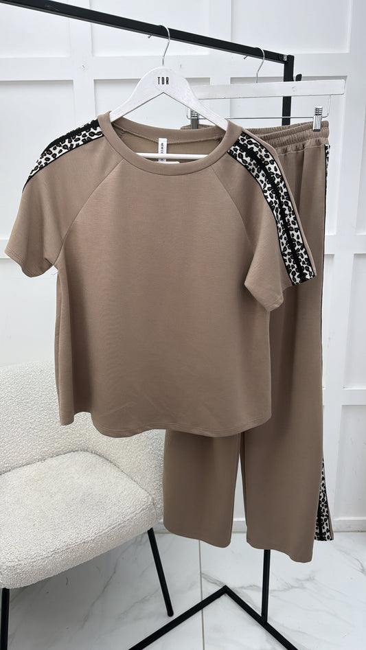 MARNI taupe lounge set with leopard and black contrast stripe