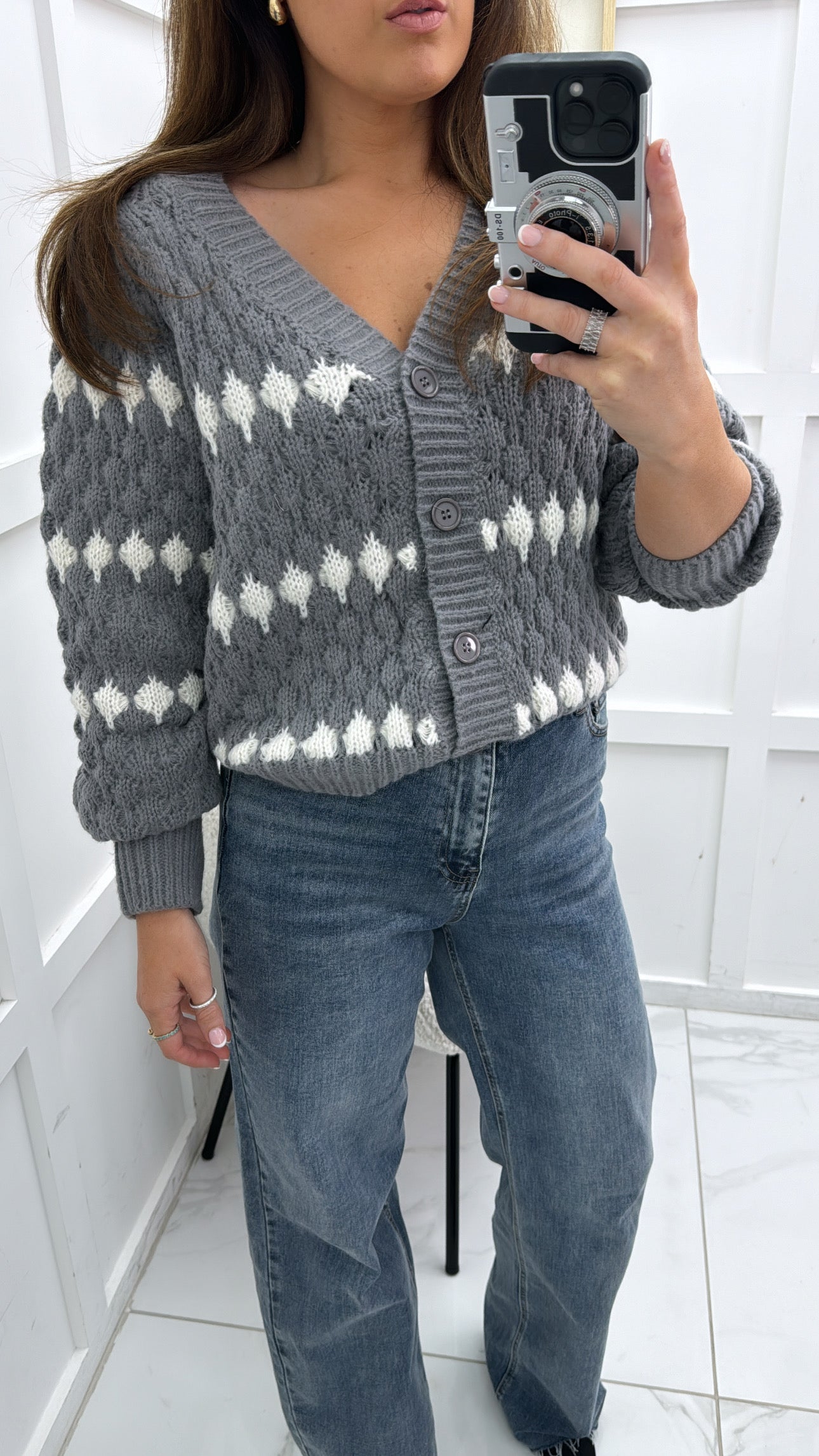 ESTELLE grey and white knitted cardigan