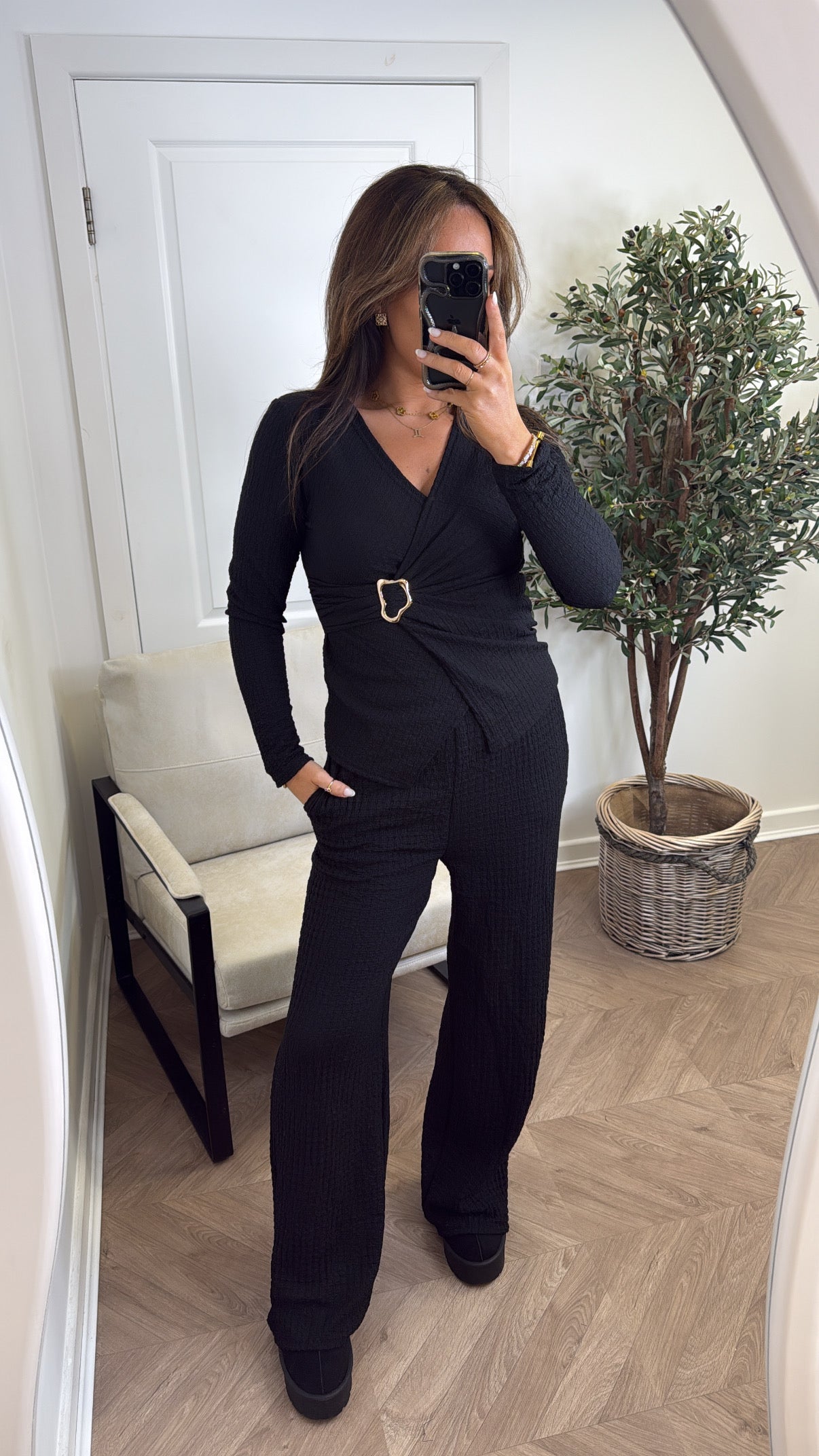 TIFFANY black crinkle top and trousers co-ord