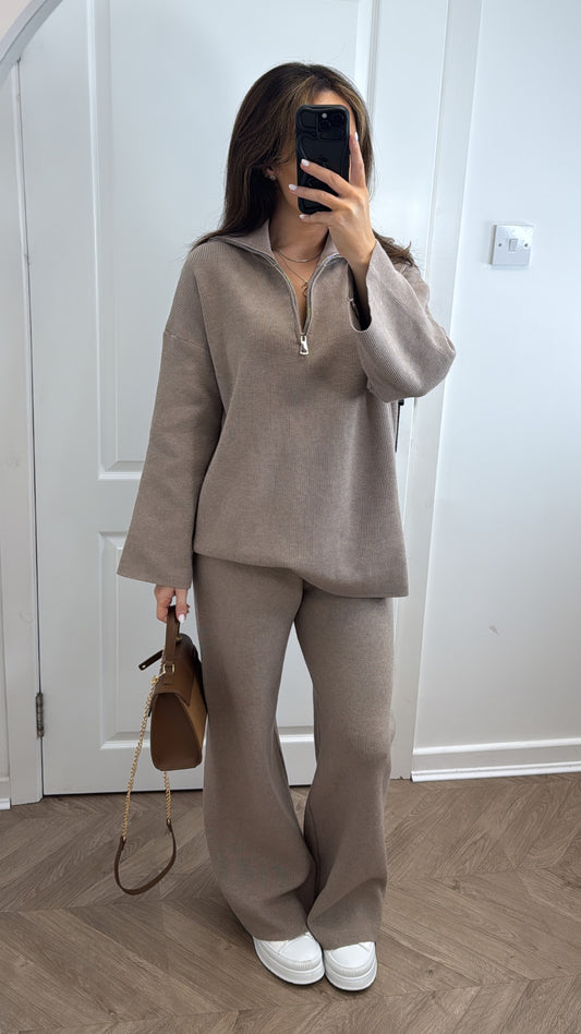 PIPPA mocha knitted lounge set