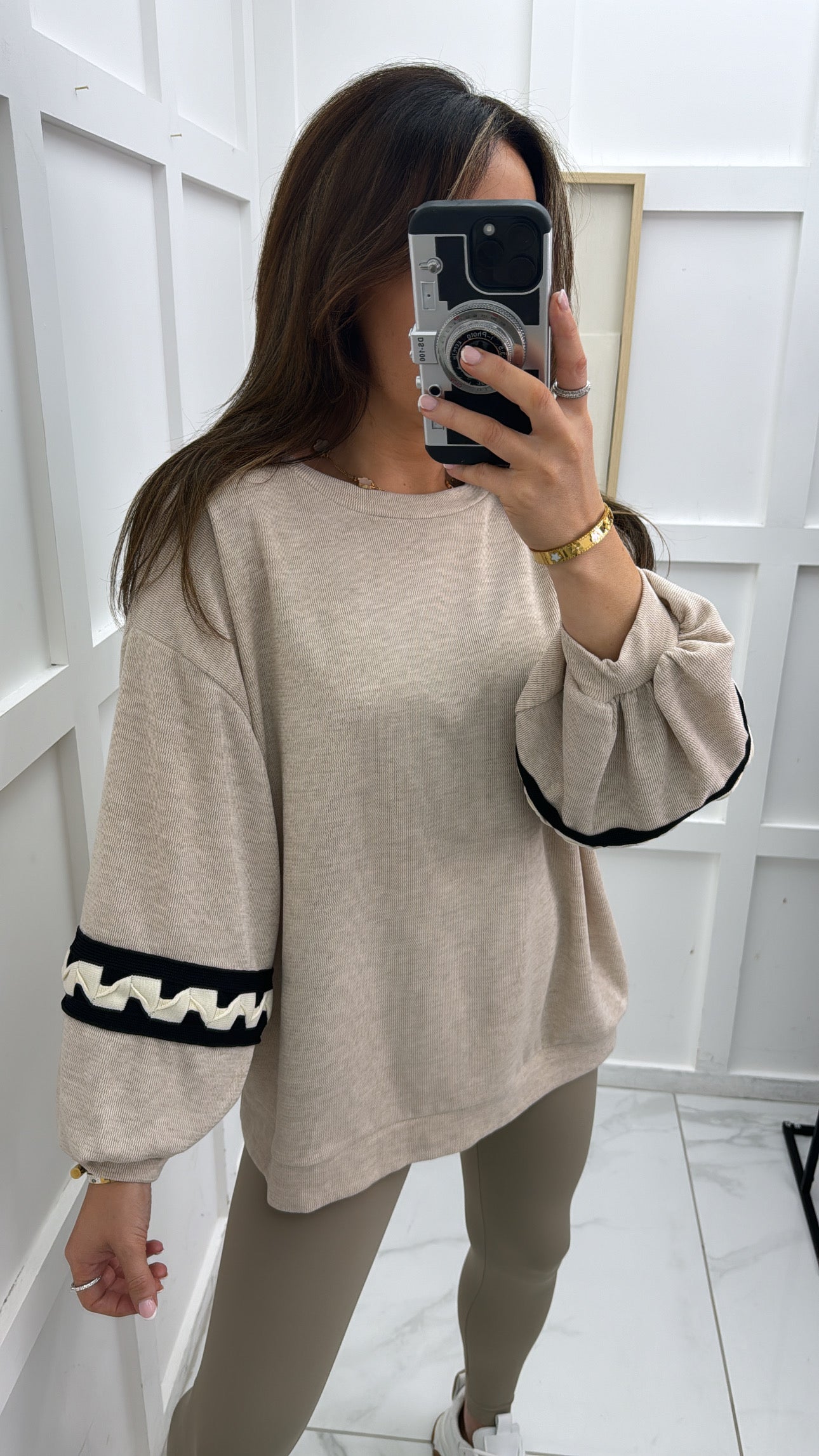 VIVI cream detail sleeve jumper