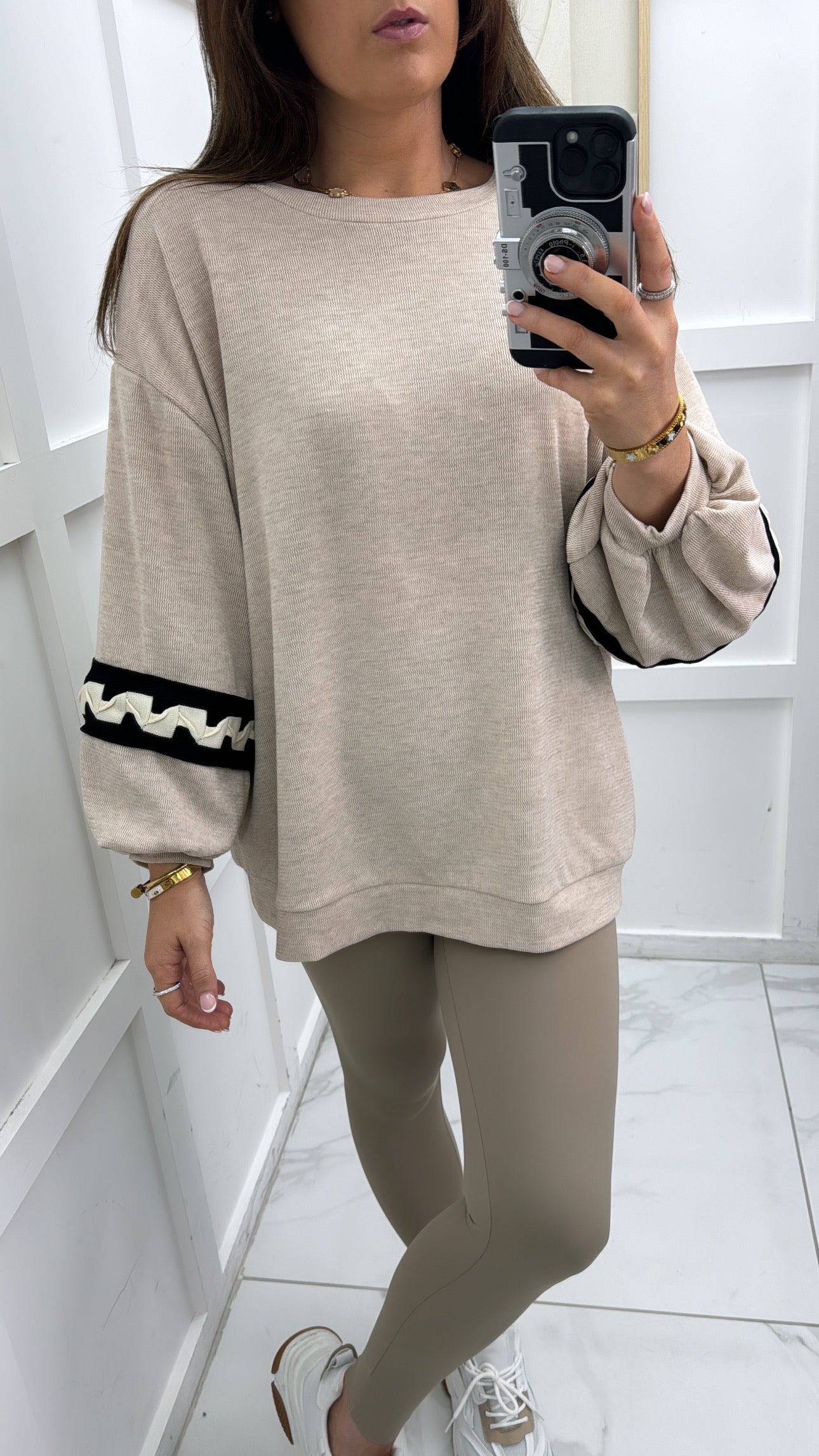 VIVI cream detail sleeve jumper