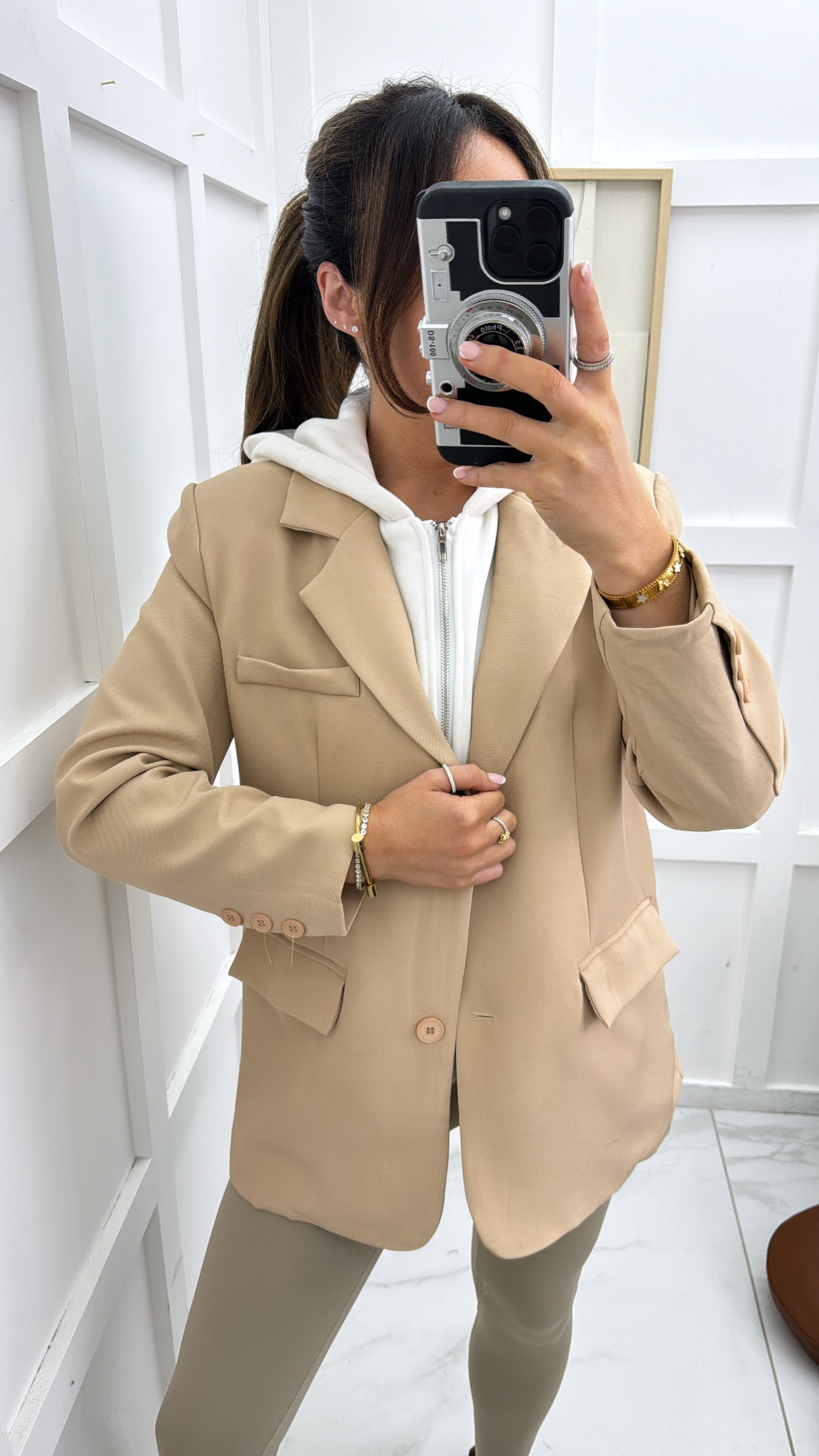 JENNA beige blazer with white hoody detail