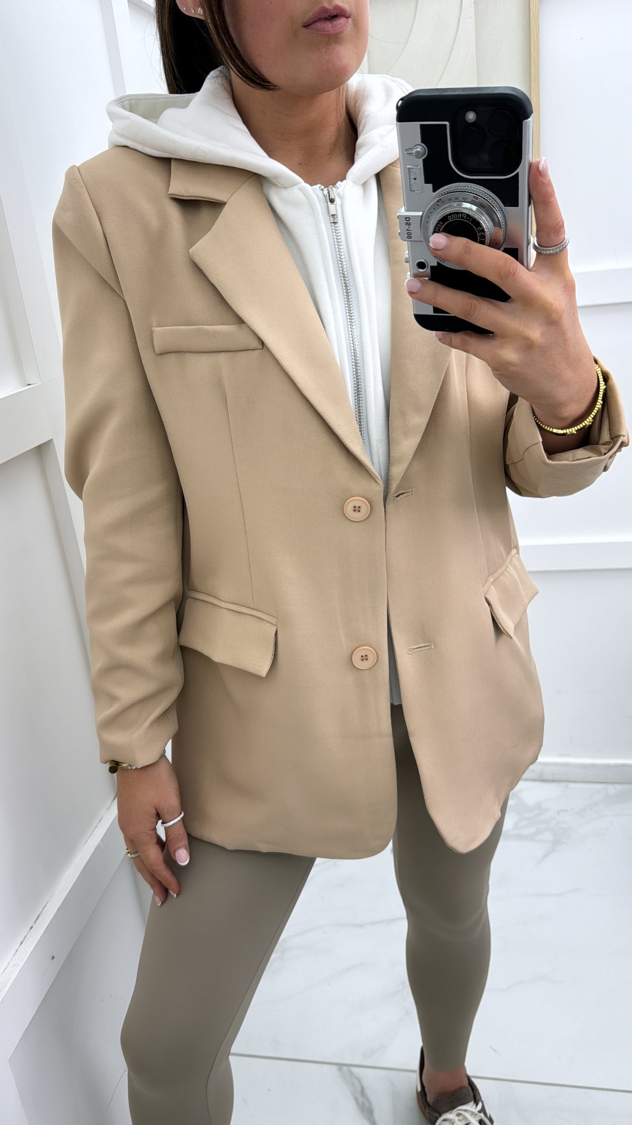 JENNA beige blazer with white hoody detail