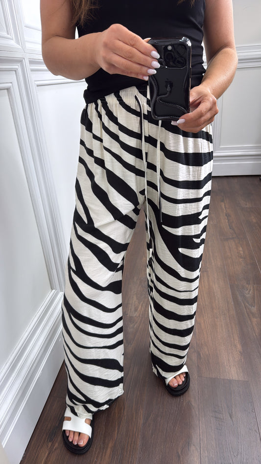 ZARA black and white zebra print wide leg trousers