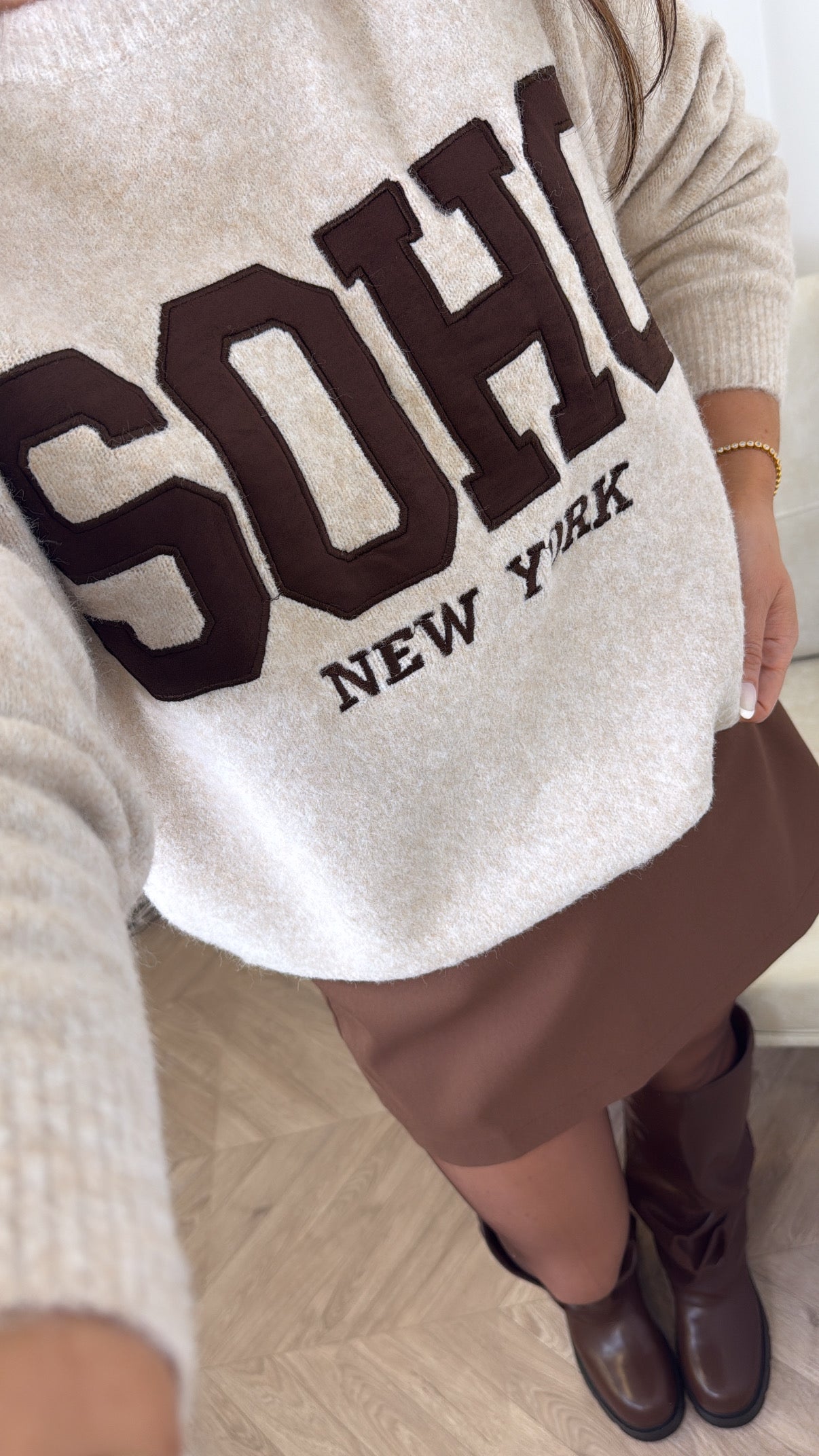 SOHO beige soft knit logo jumper