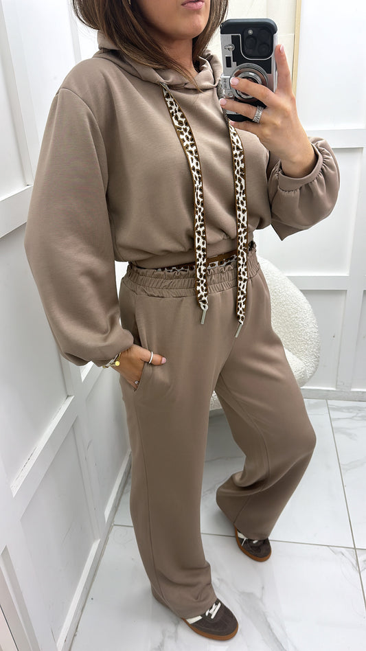 POLLY mocha with leopard drawstring hoody and joggers lounge set