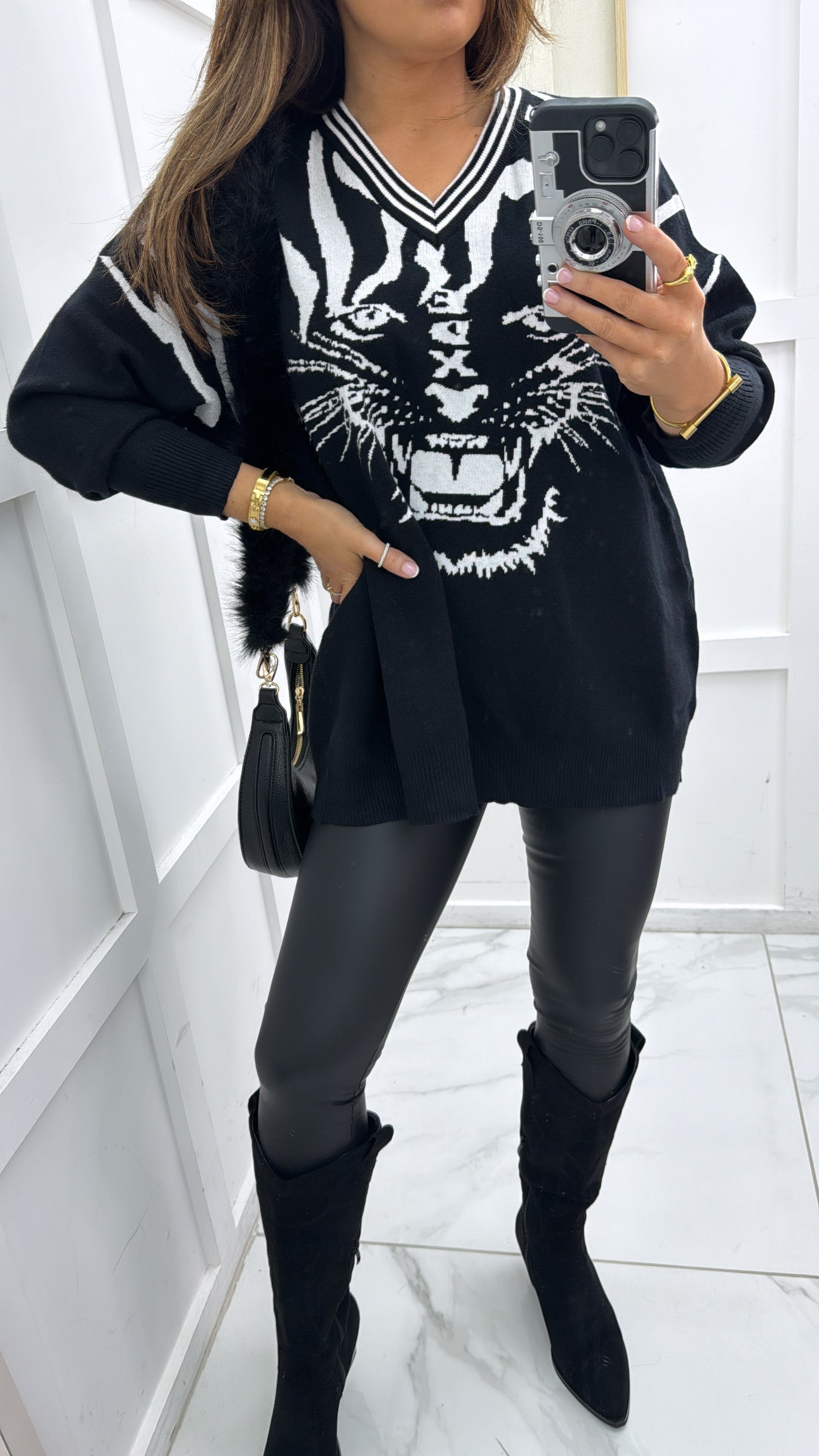 SAFFIE black tiger head knit jumper