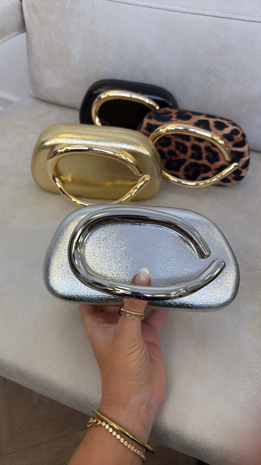 CASSY silver metallic grab bag with hardware handle