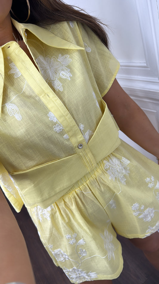 GEMMA lemon statement collar co-ord