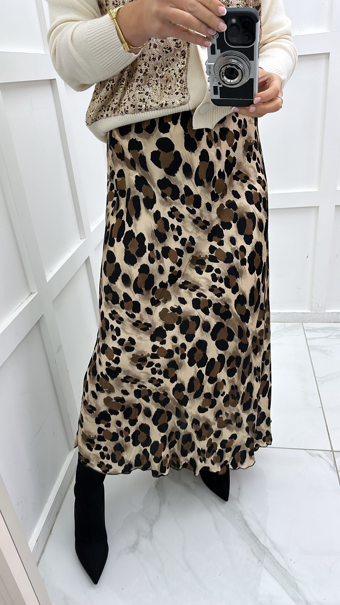 YAZMINE leopard print midi skirt