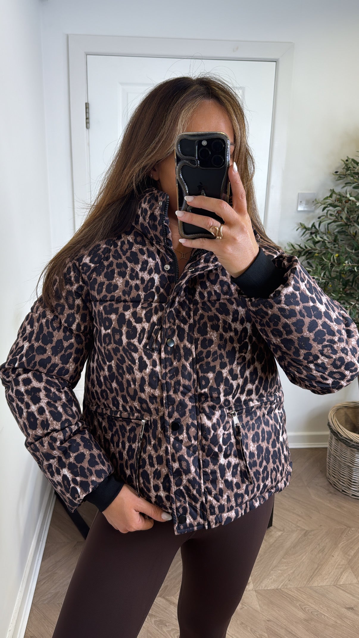 CIARA leopard puffer coat