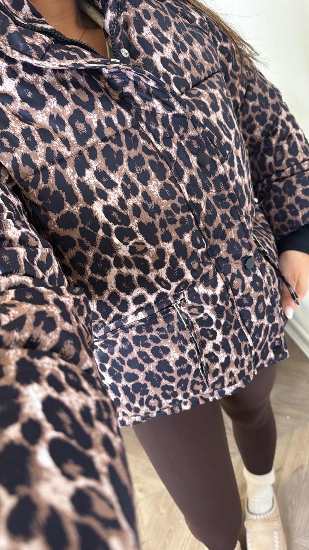 CIARA leopard puffer coat