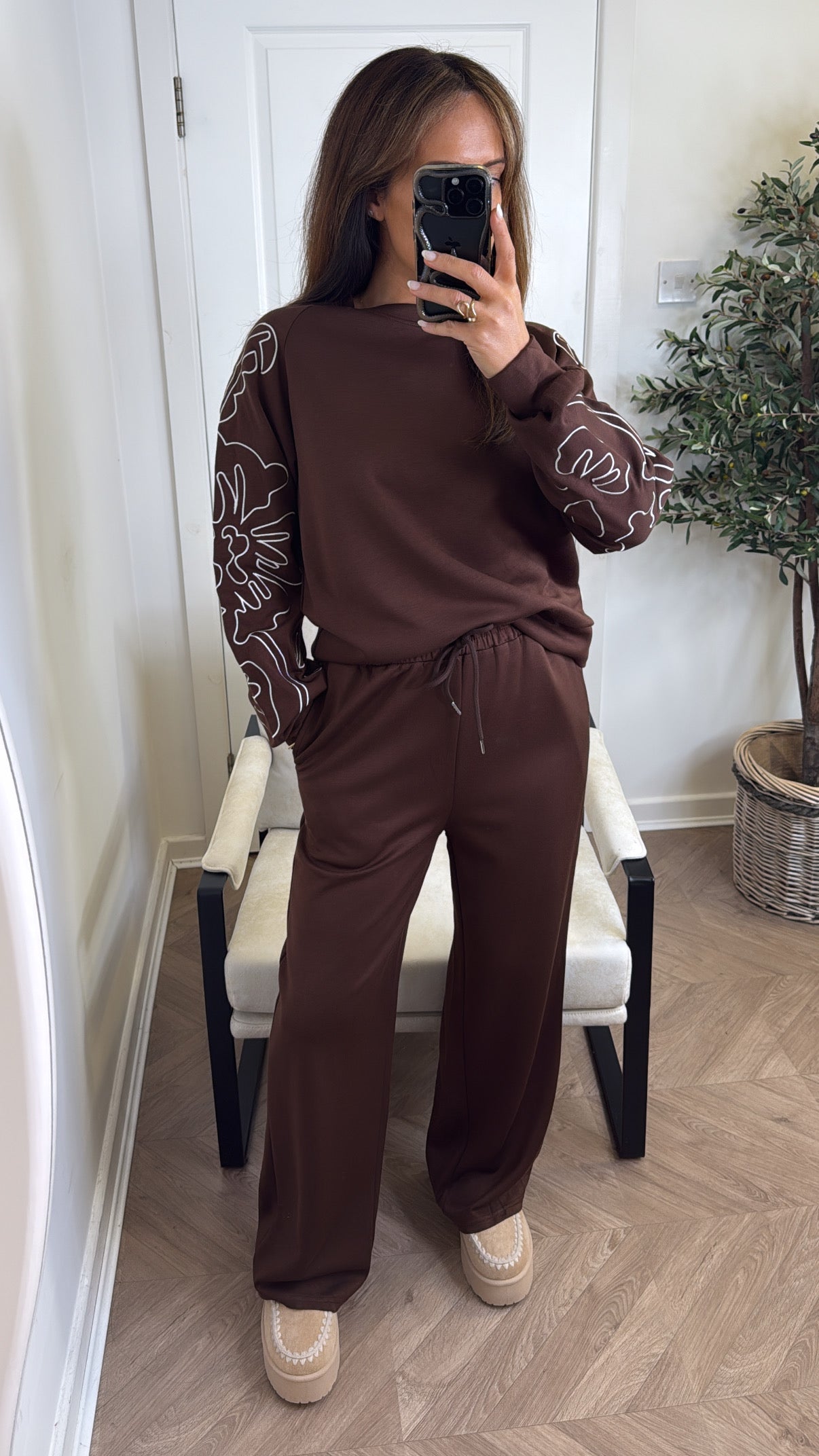 MELANIE brown embroidered detail lounge set