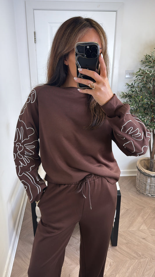 MELANIE brown embroidered detail lounge set