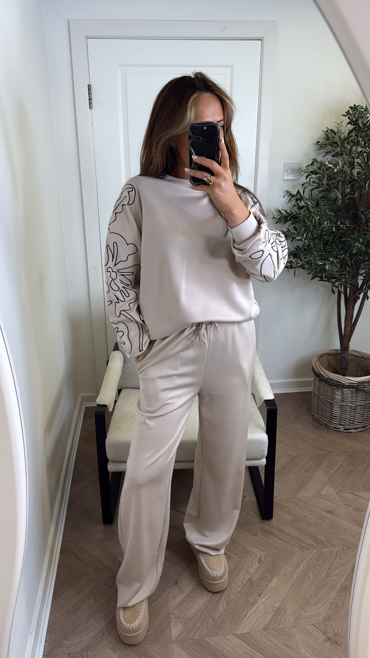 MELANIE beige embroidered detail lounge set