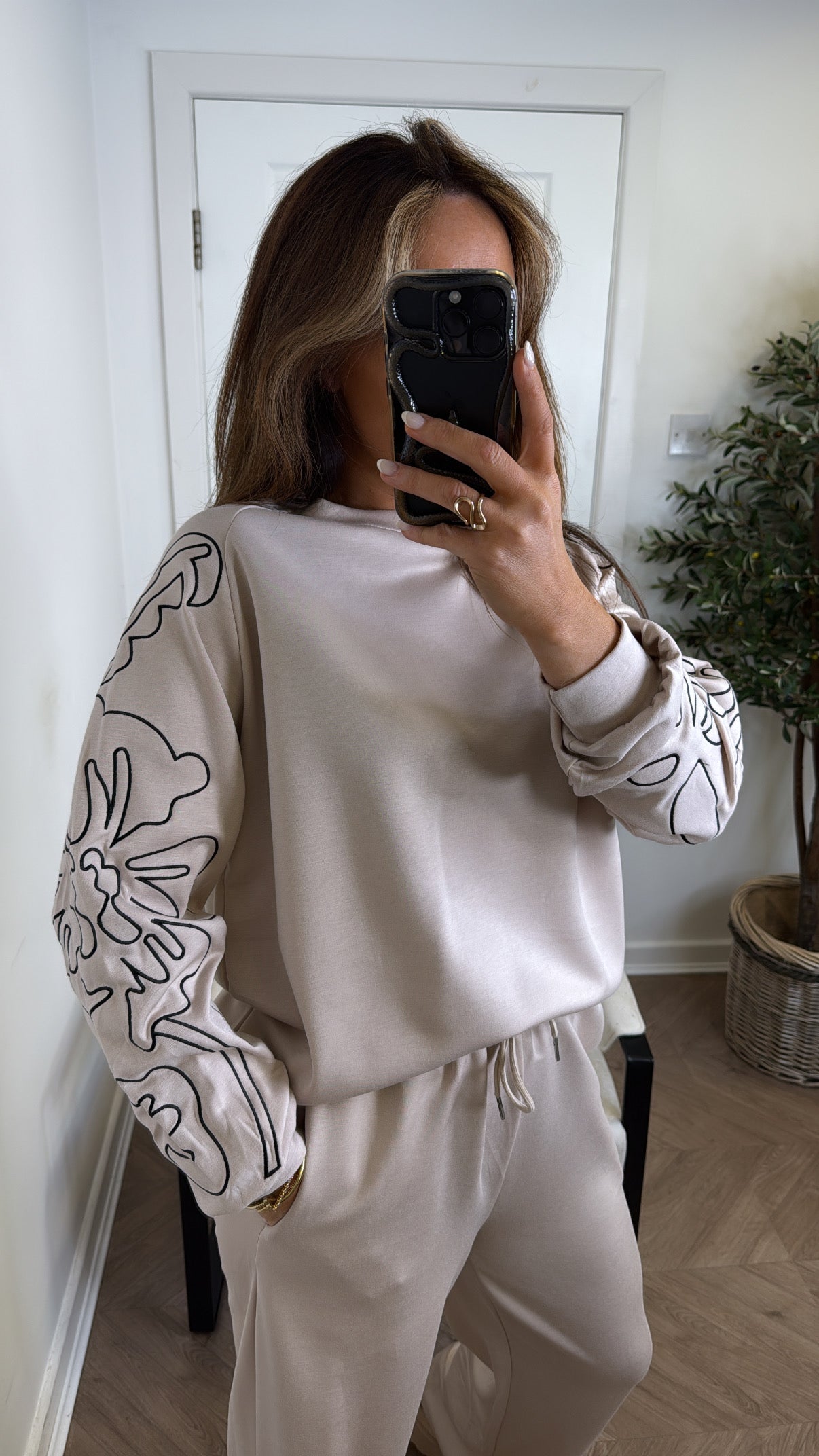 MELANIE beige embroidered detail lounge set