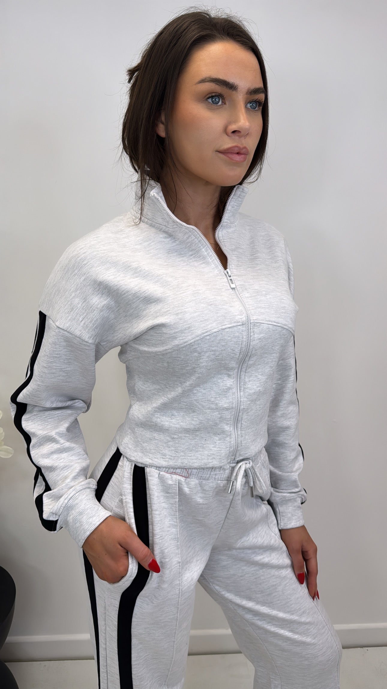 VANESSA light grey jacket and joggers lounge set