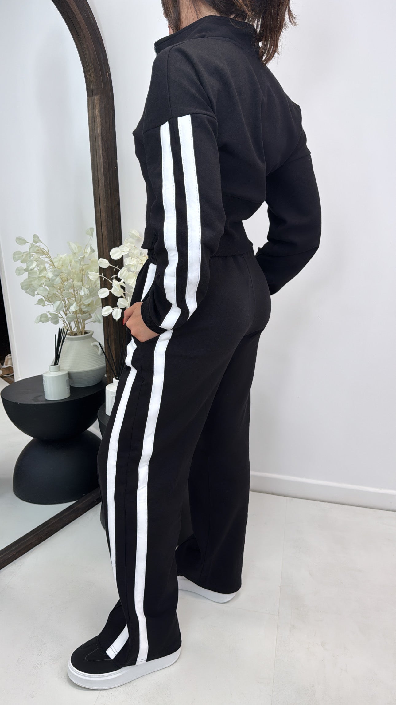 VANESSA black jacket and joggers lounge set
