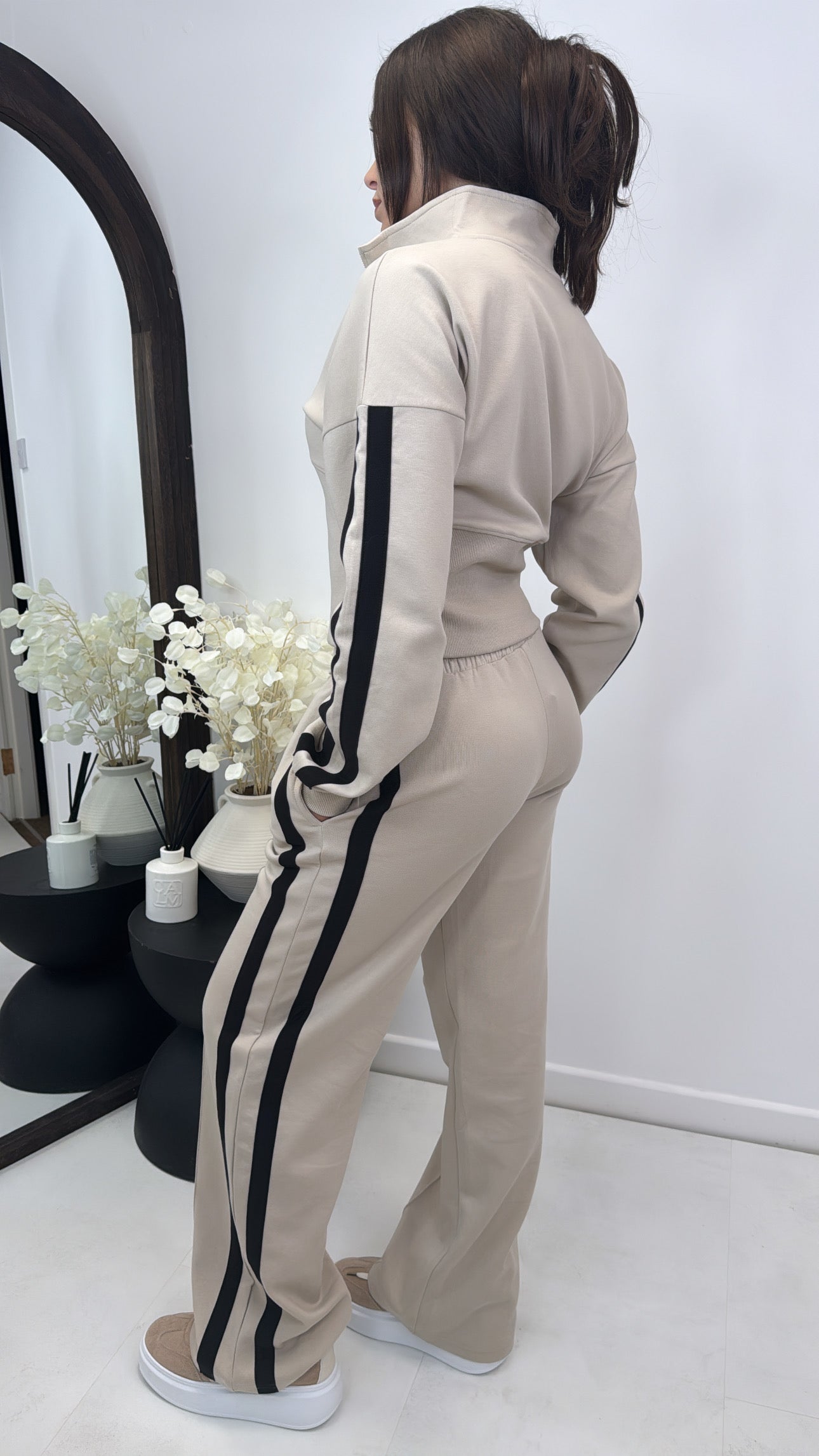 VANESSA beige jacket and joggers lounge set