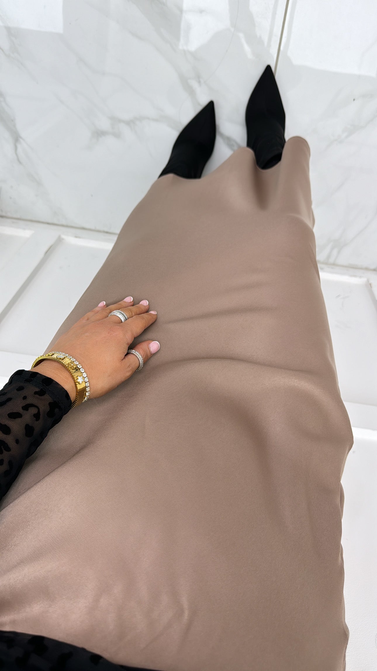 CLAUDIA taupe satin midi skirt