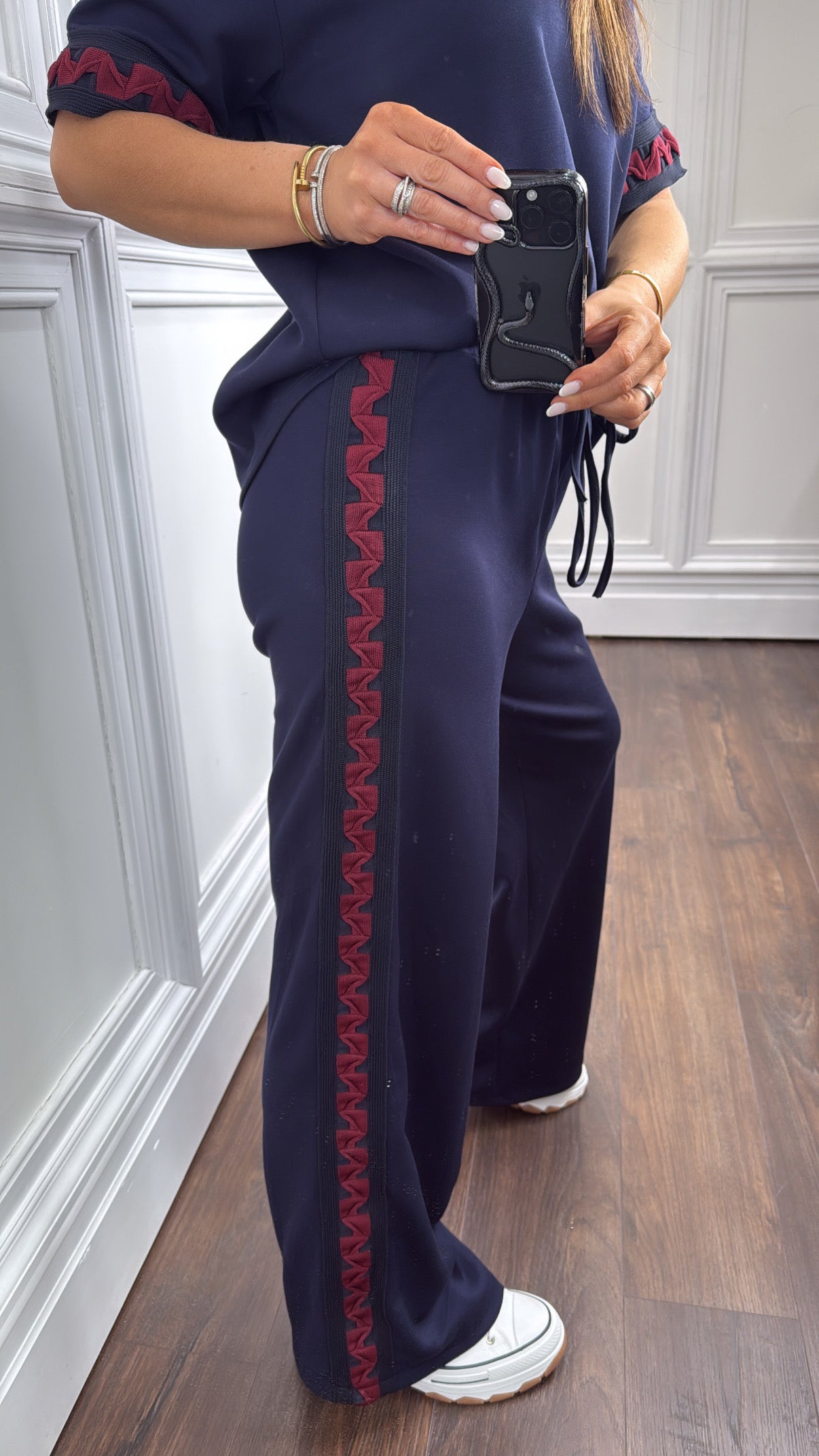 LARA navy contrast detail lounge set