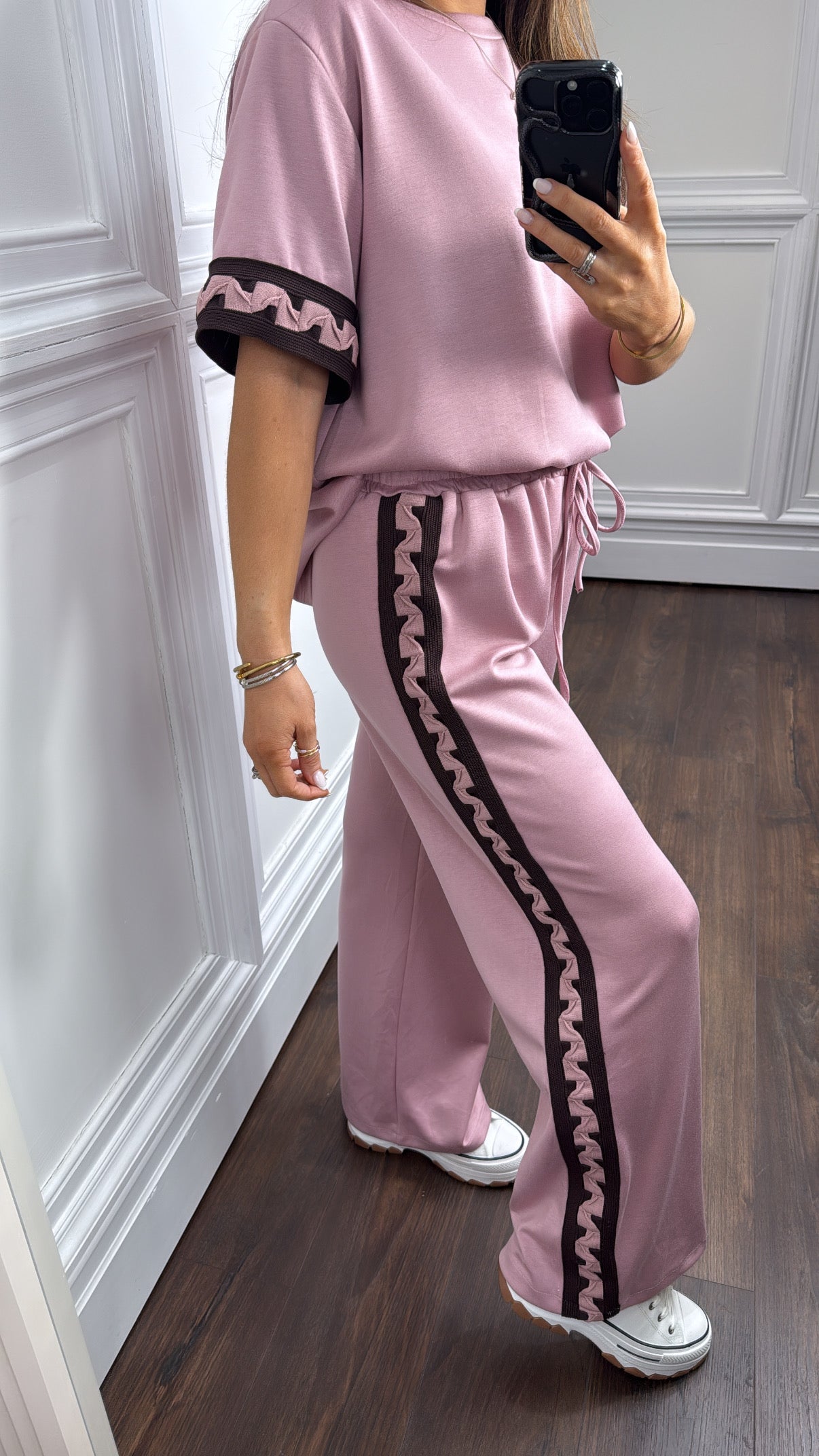 LARA dusky pink contrast detail lounge set