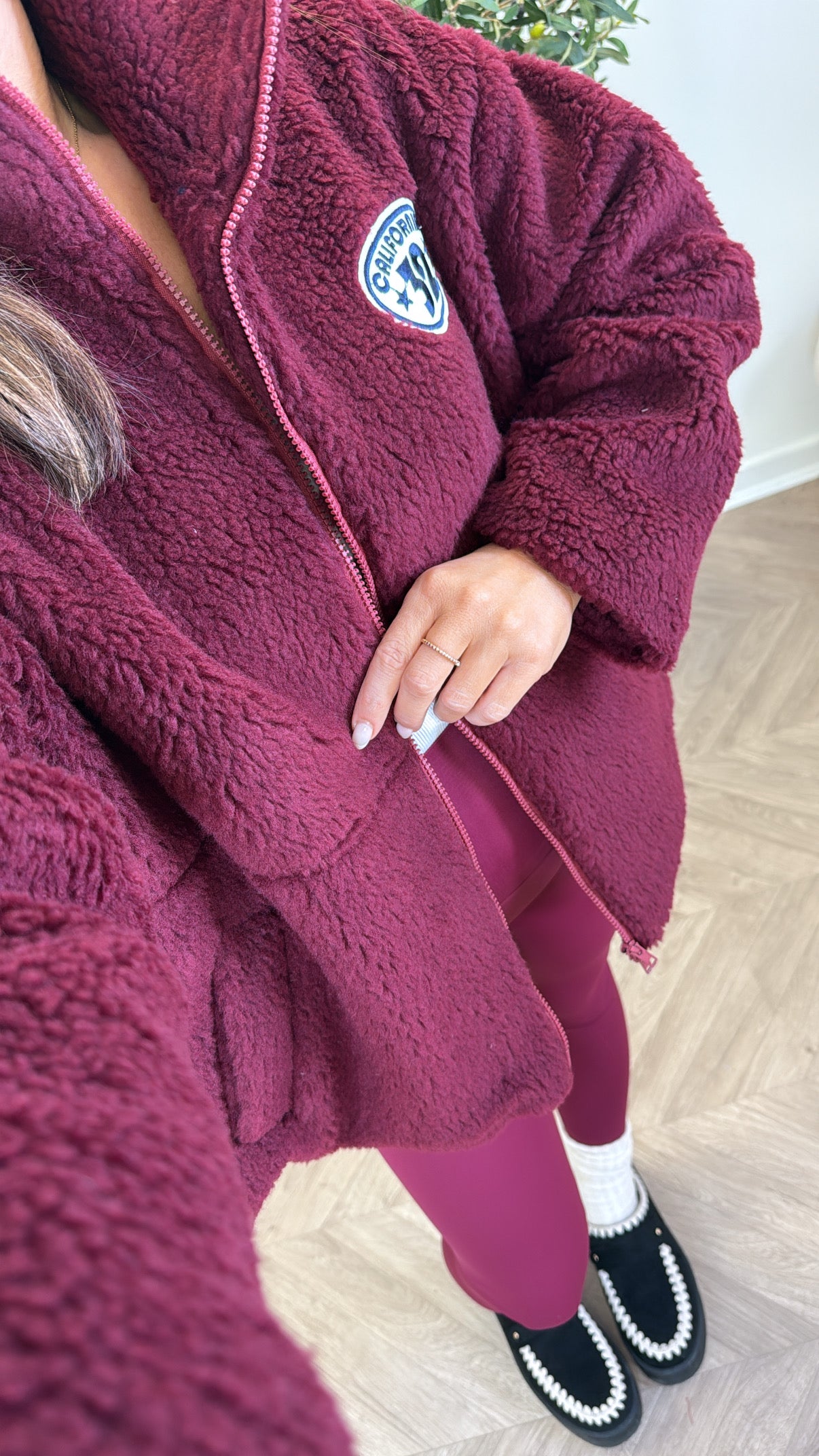 CALIFORNIA berry fleece zip up jacket