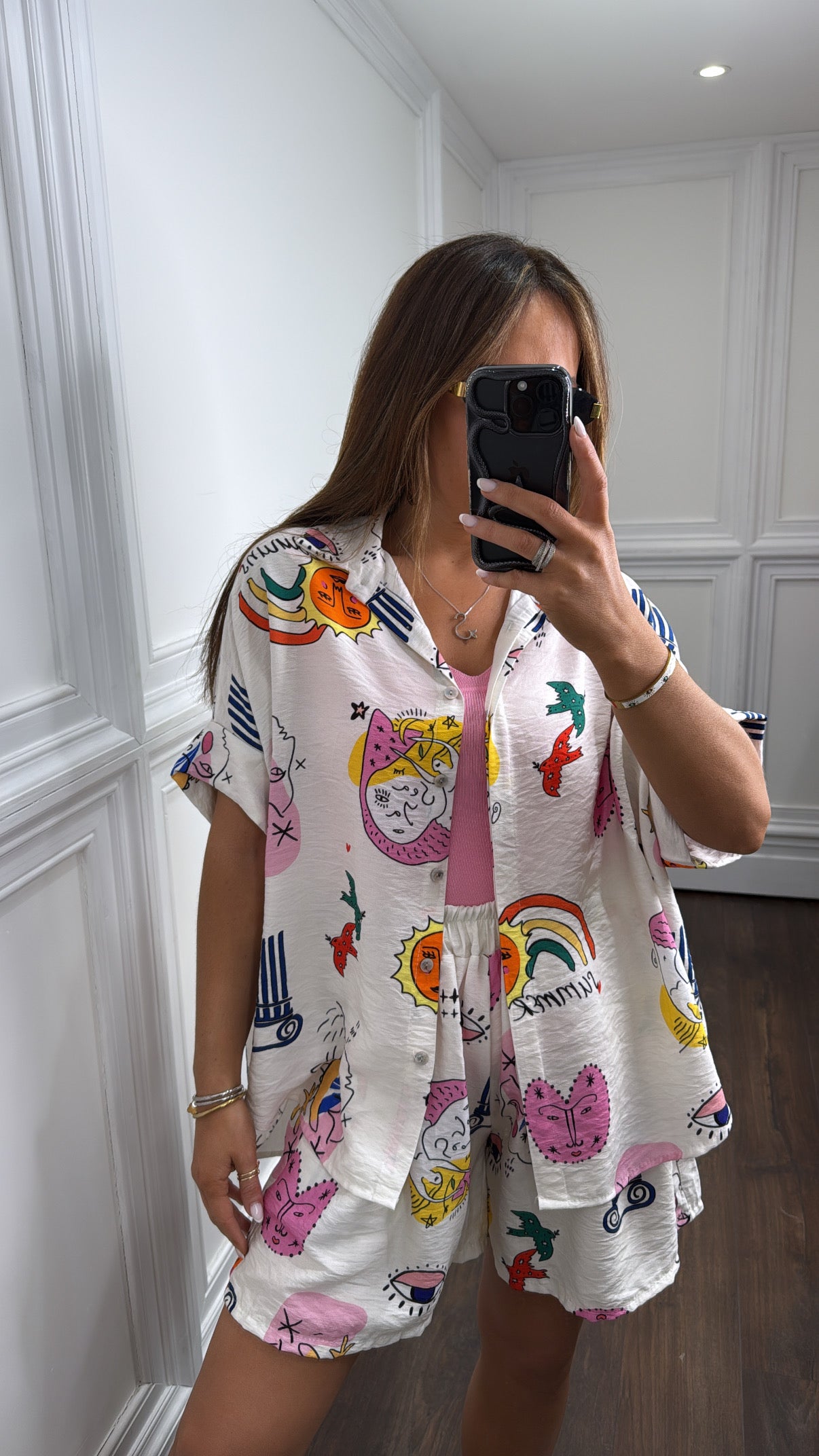 DANIKA white drawing top and shorts co-ord