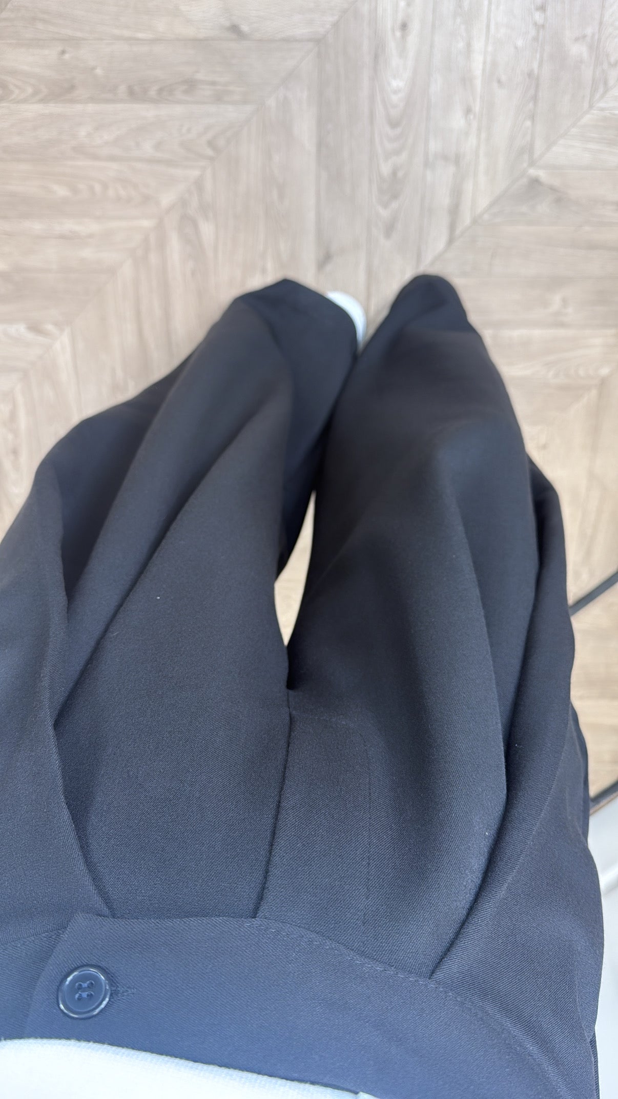 TANYA black flowing trousers with stretchy waistband